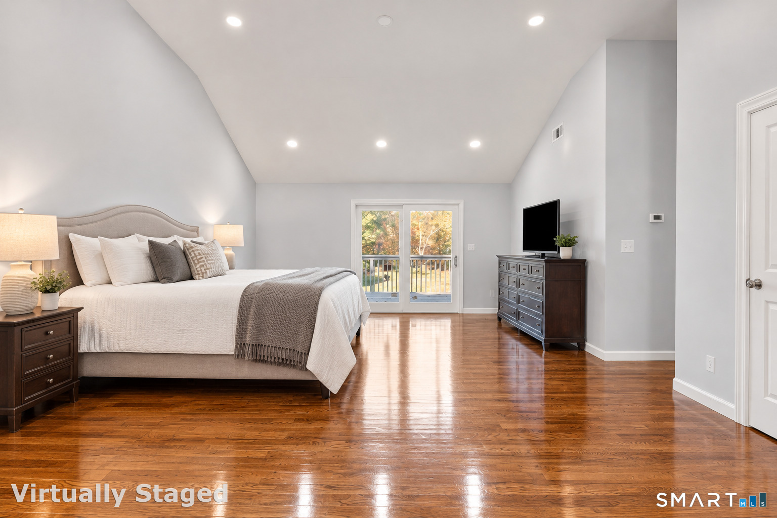 307 Pepper Street Property Photo 11