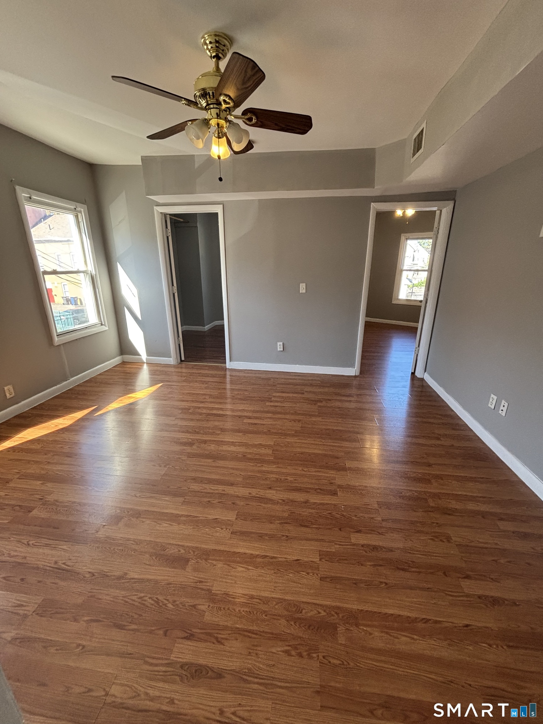 105 High Second Floor Street Property Photo 8