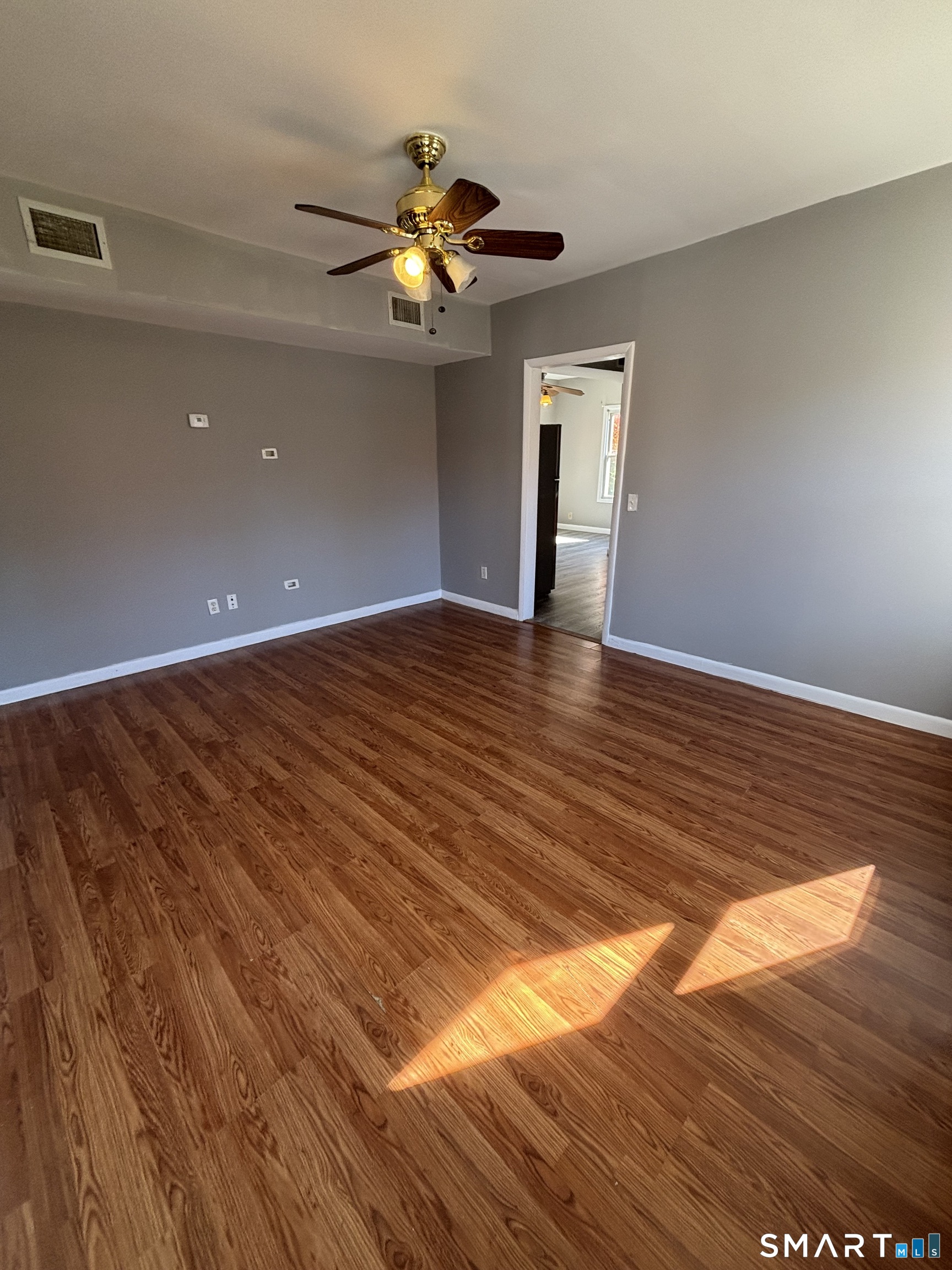 105 High Second Floor Street Property Photo 9