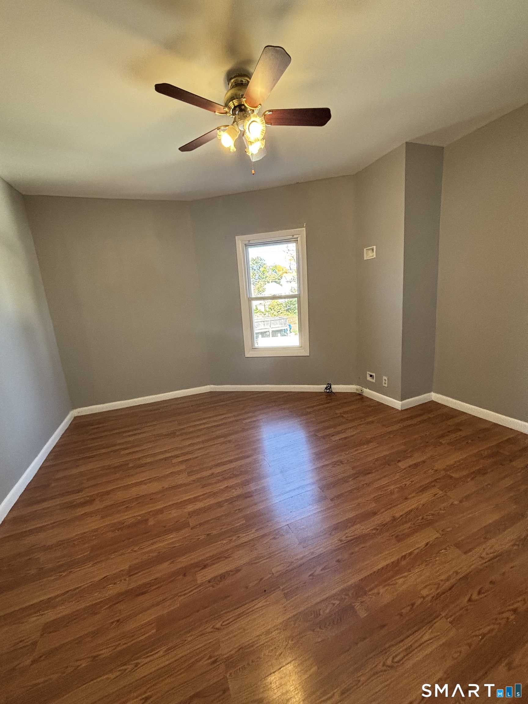 105 High Second Floor Street Property Photo 12