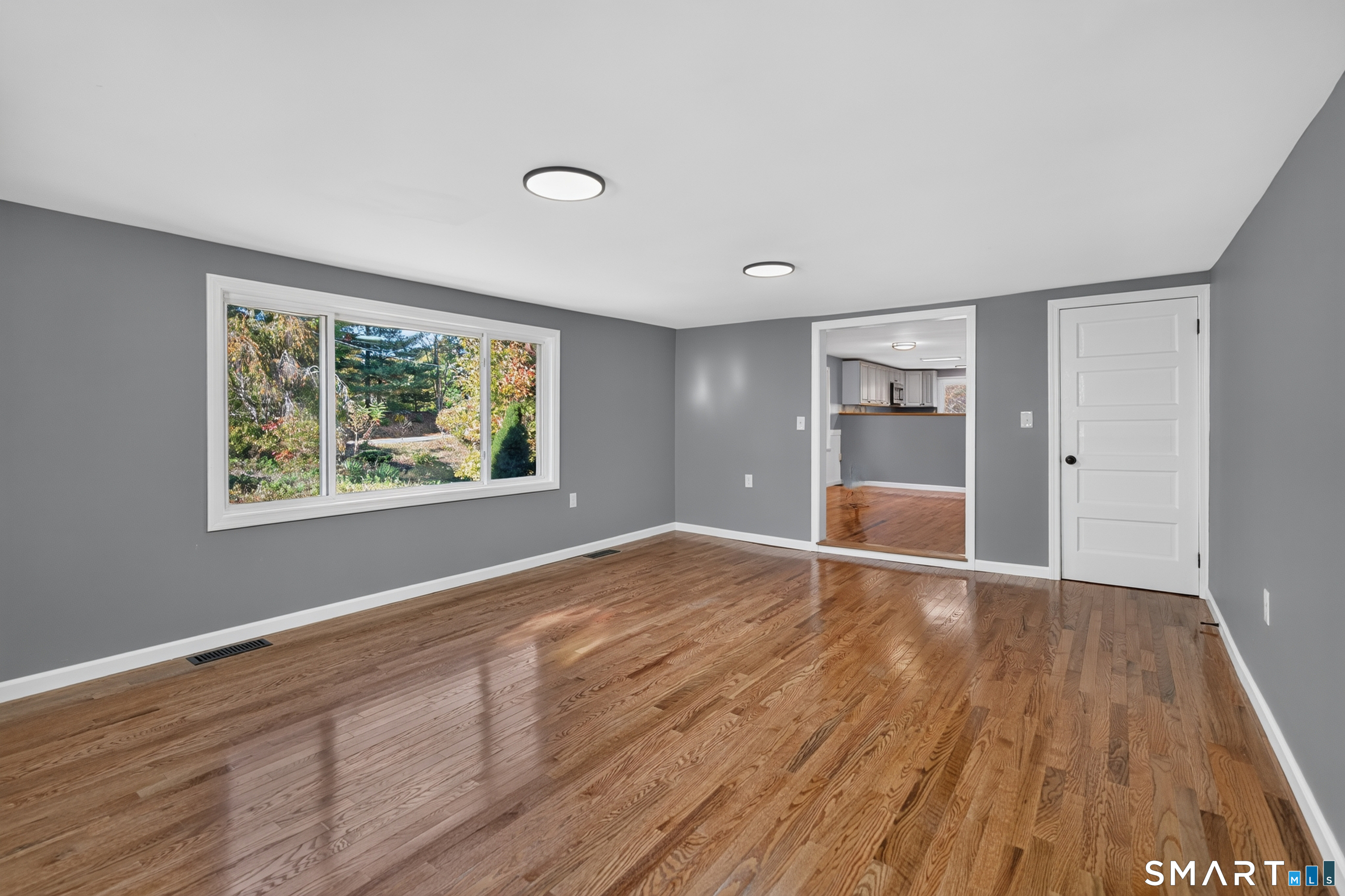 89 Brush Hill Road Property Photo 6