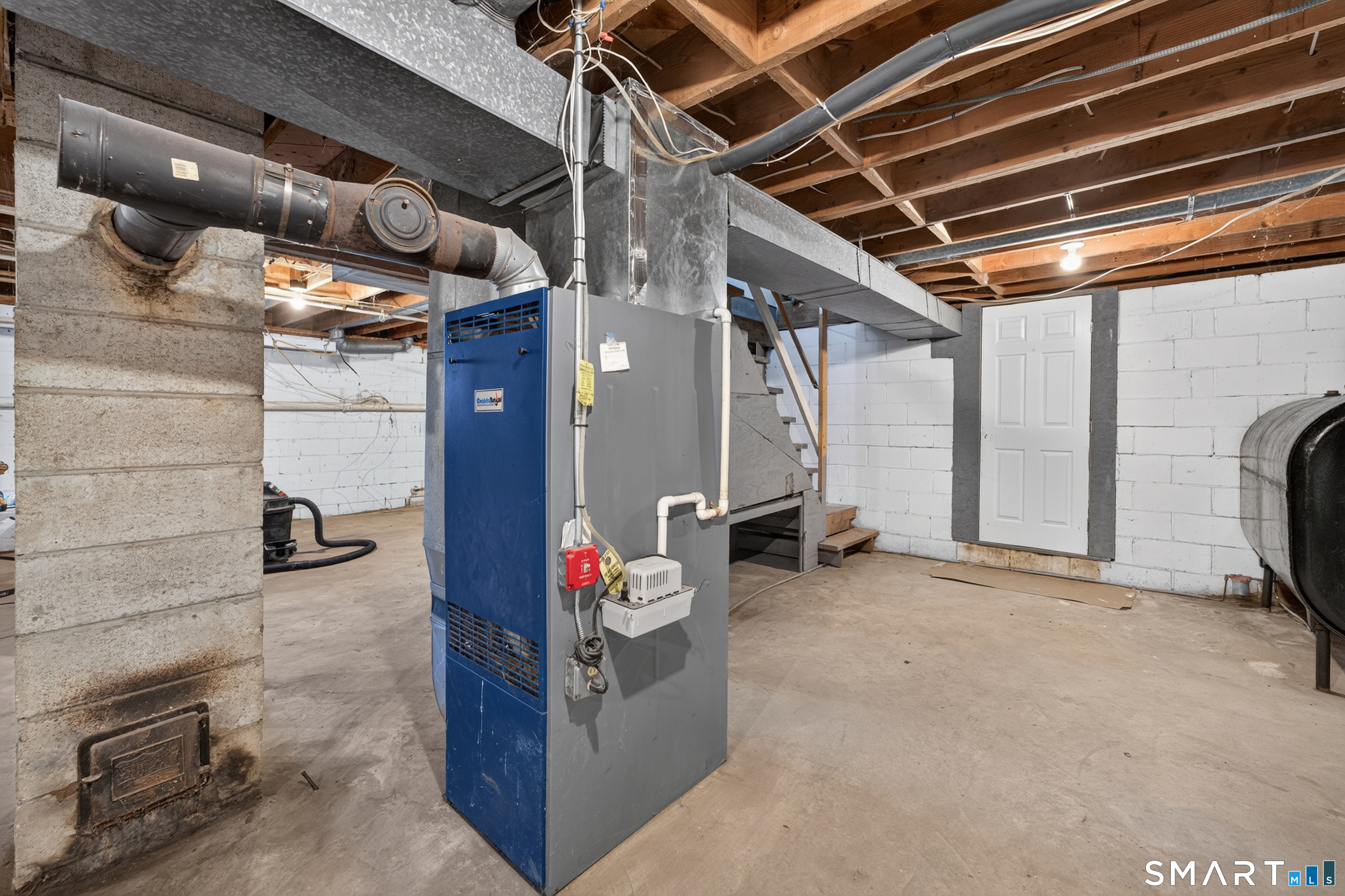 89 Brush Hill Road Property Photo 17