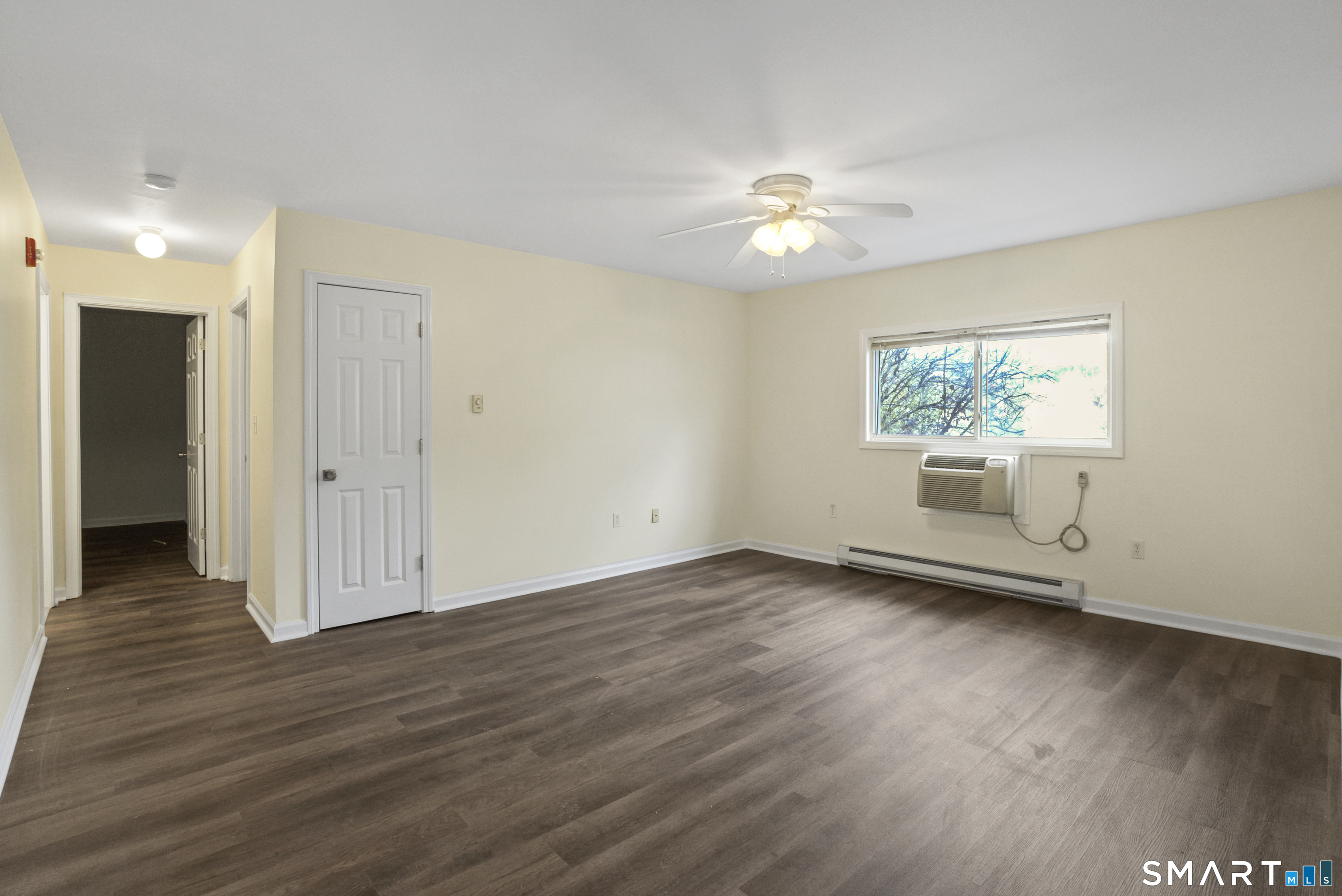 57 Glade B2 Street Property Photo 1