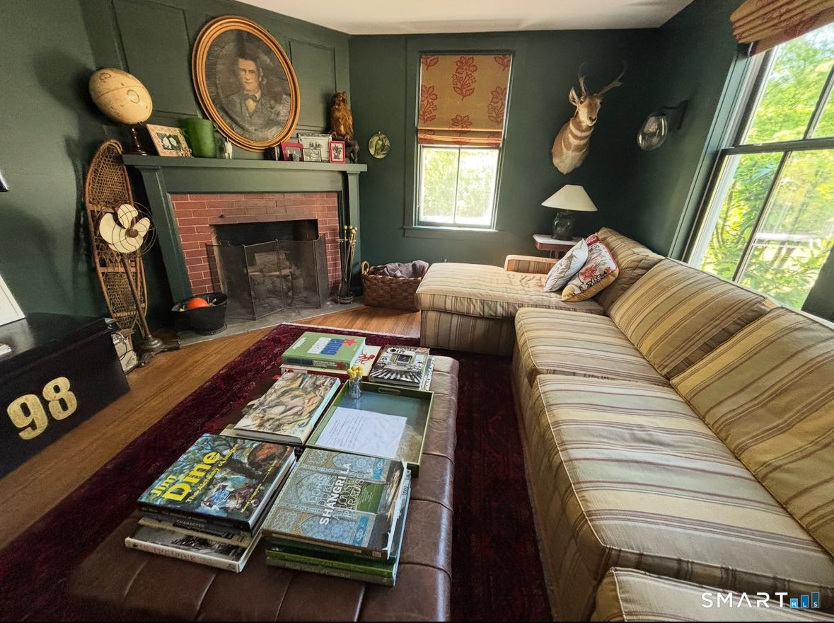622 Long Mountain Road Property Photo 8