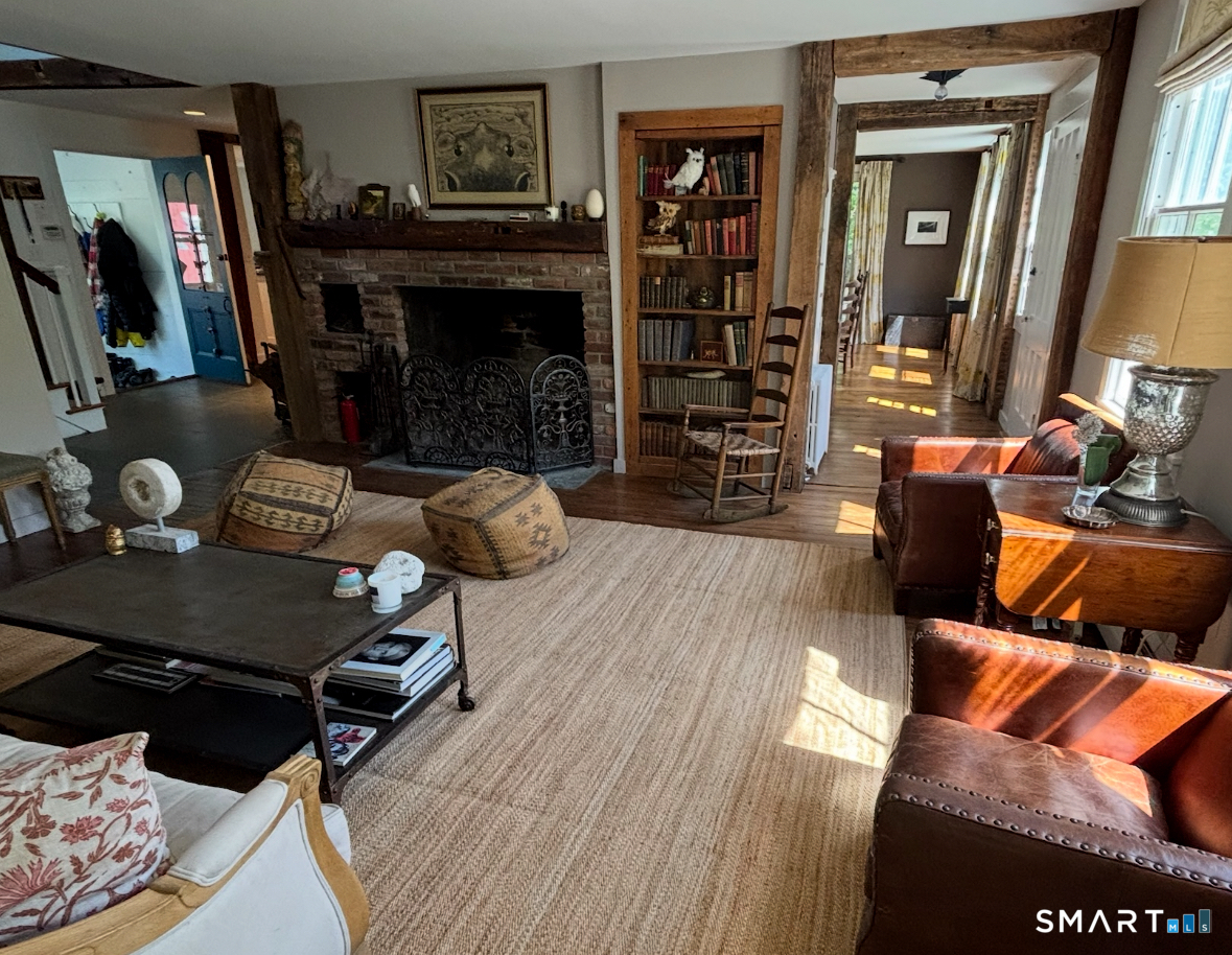 622 Long Mountain Road Property Photo 9