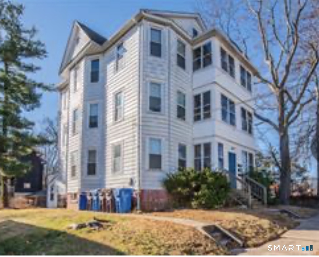 40 Pulaski Street Property Photo 1