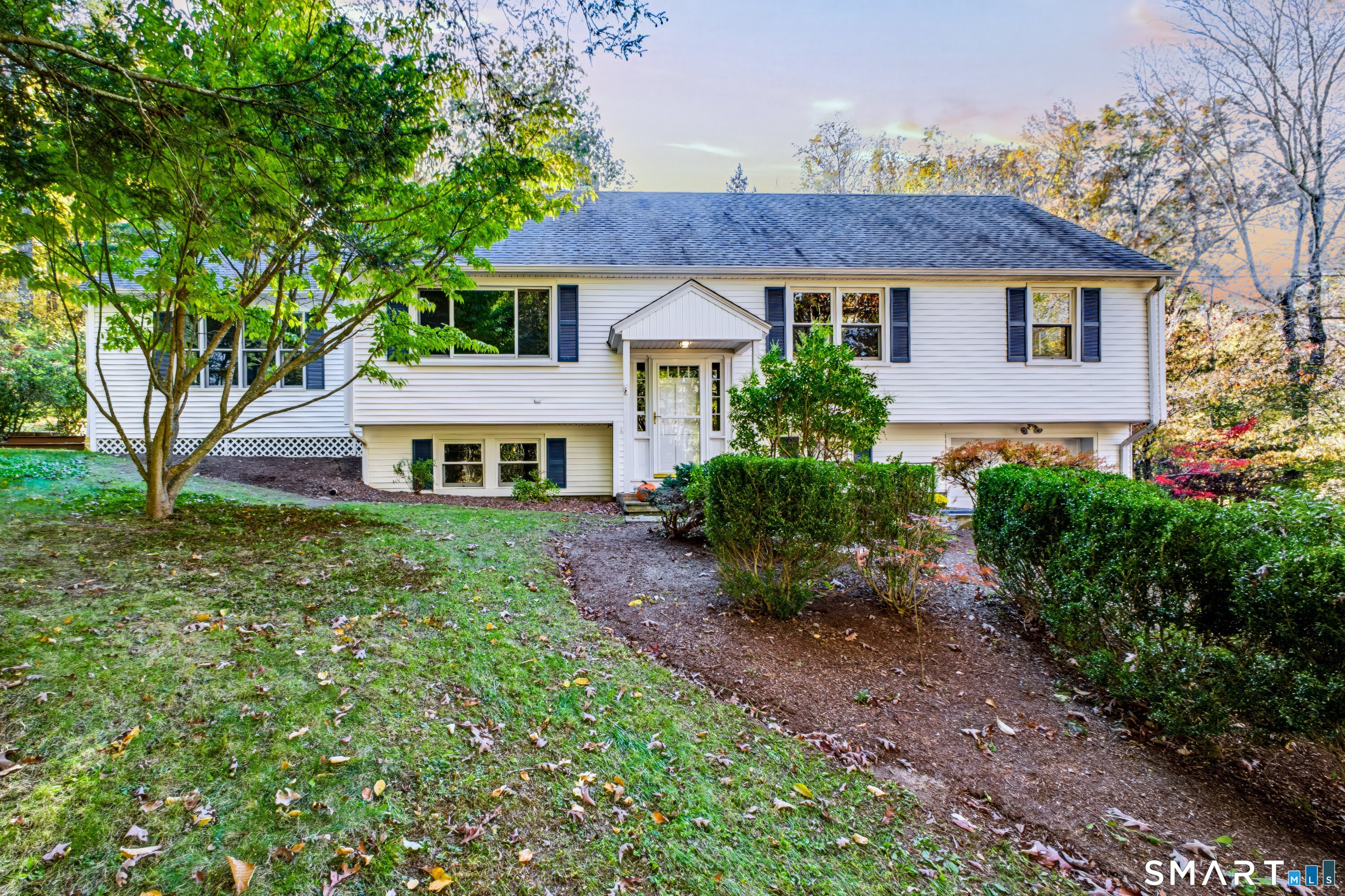 466 County Road Property Photo 1