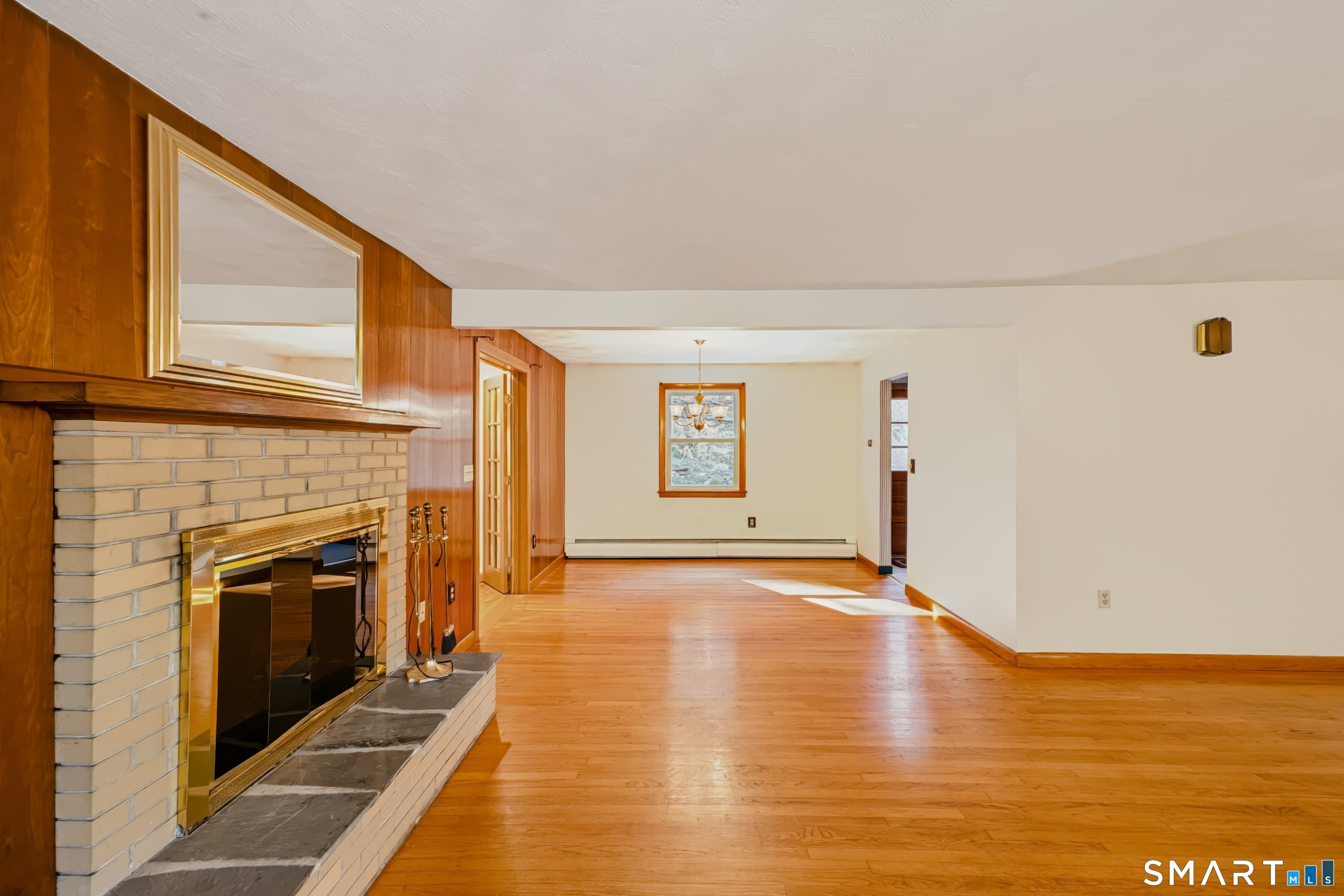 466 County Road Property Photo 13