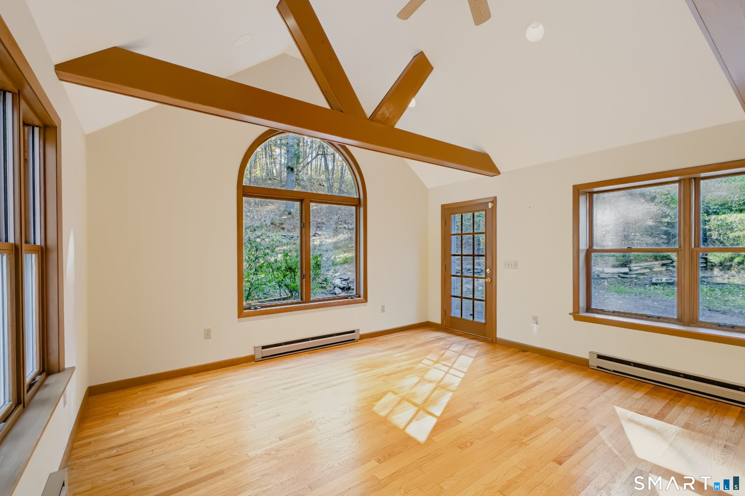 466 County Road Property Photo 18