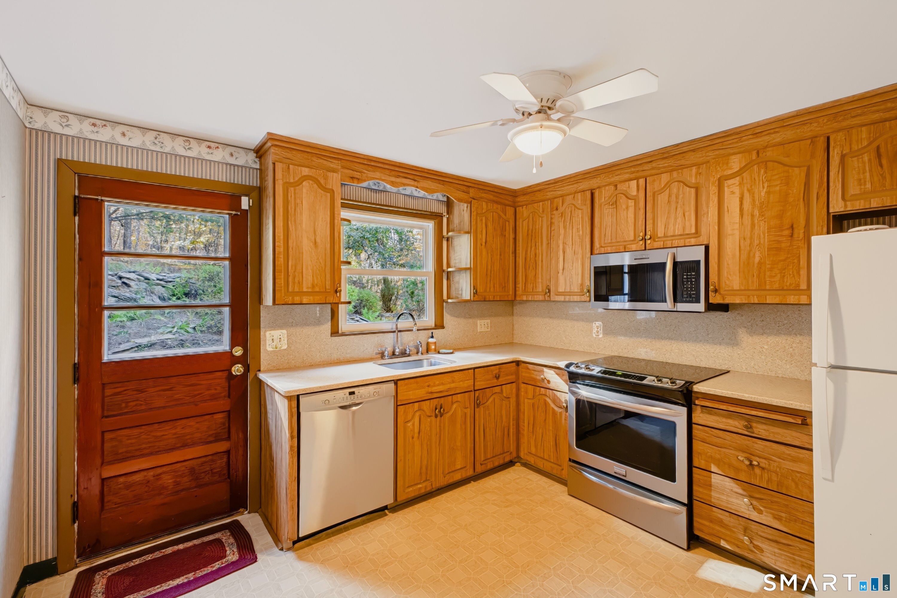 466 County Road Property Photo 22
