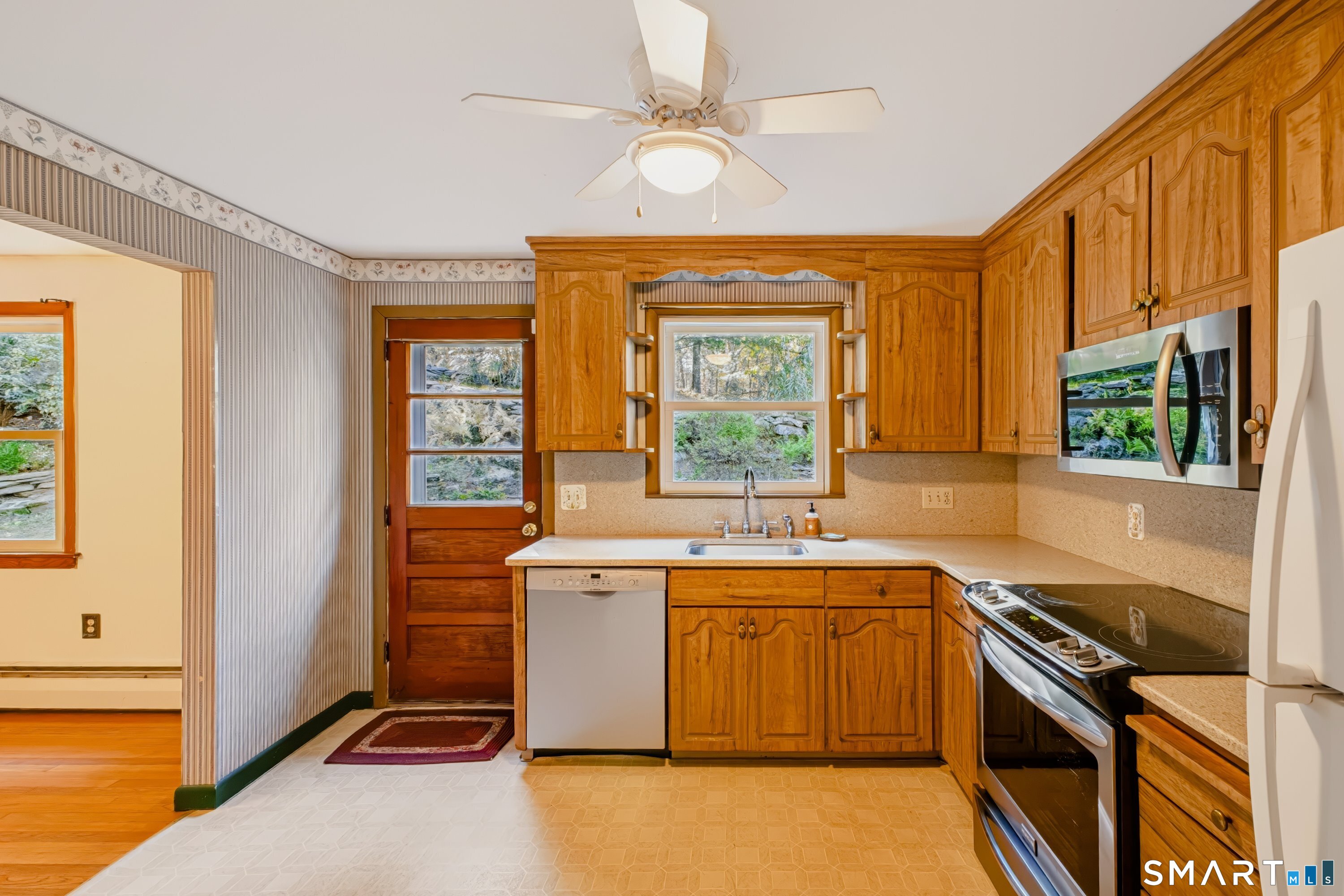 466 County Road Property Photo 23