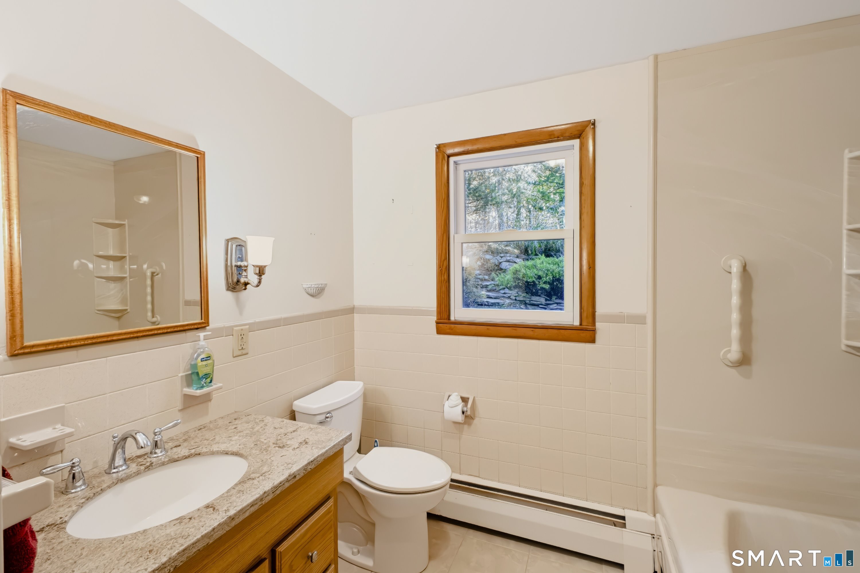466 County Road Property Photo 25