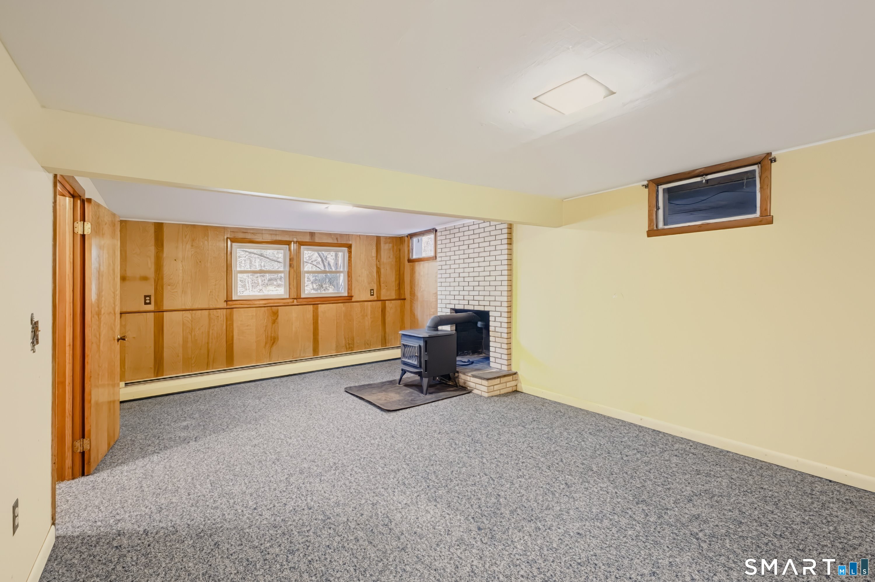 466 County Road Property Photo 33