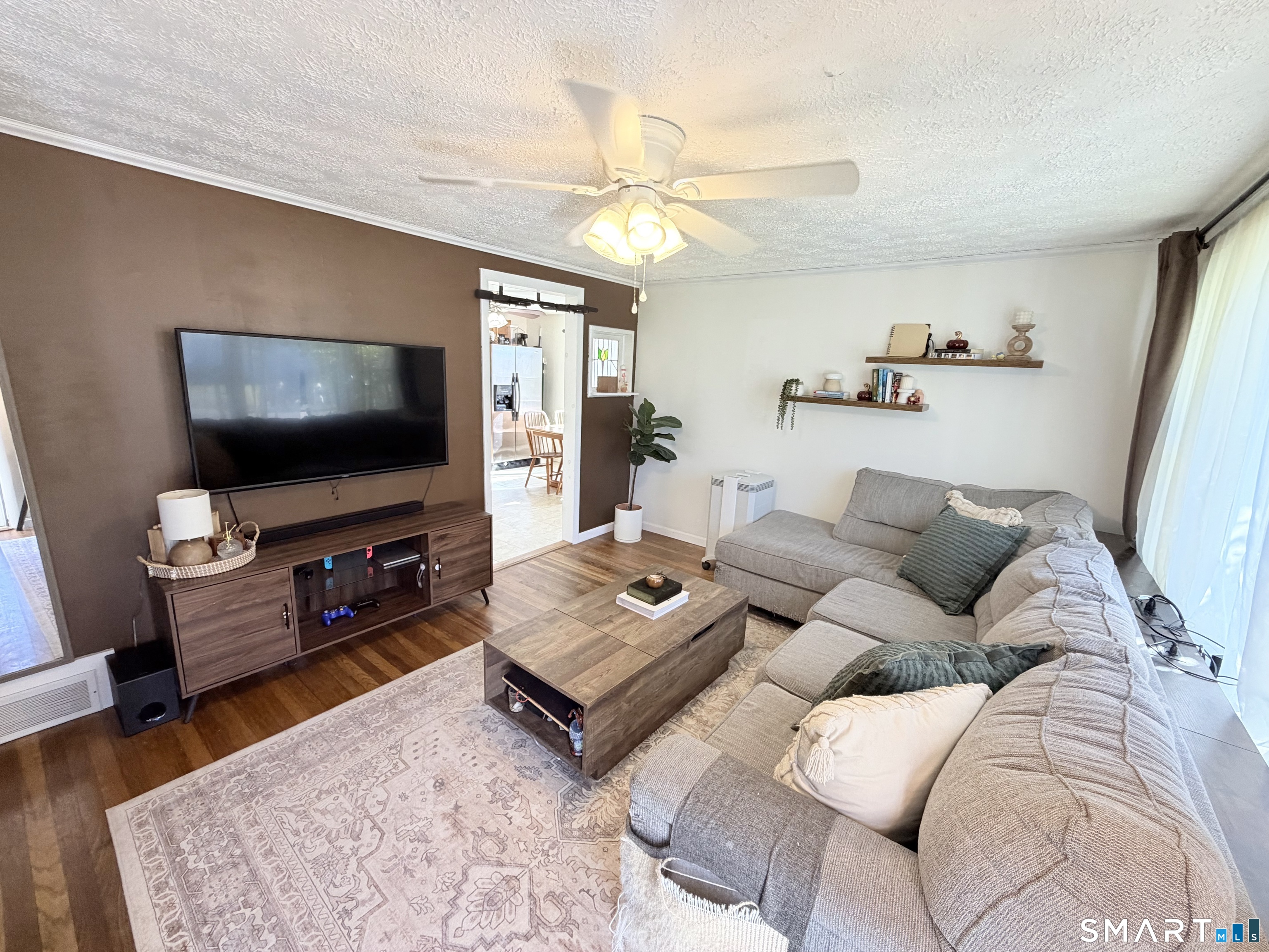 63 Peters Circle Property Photo 6
