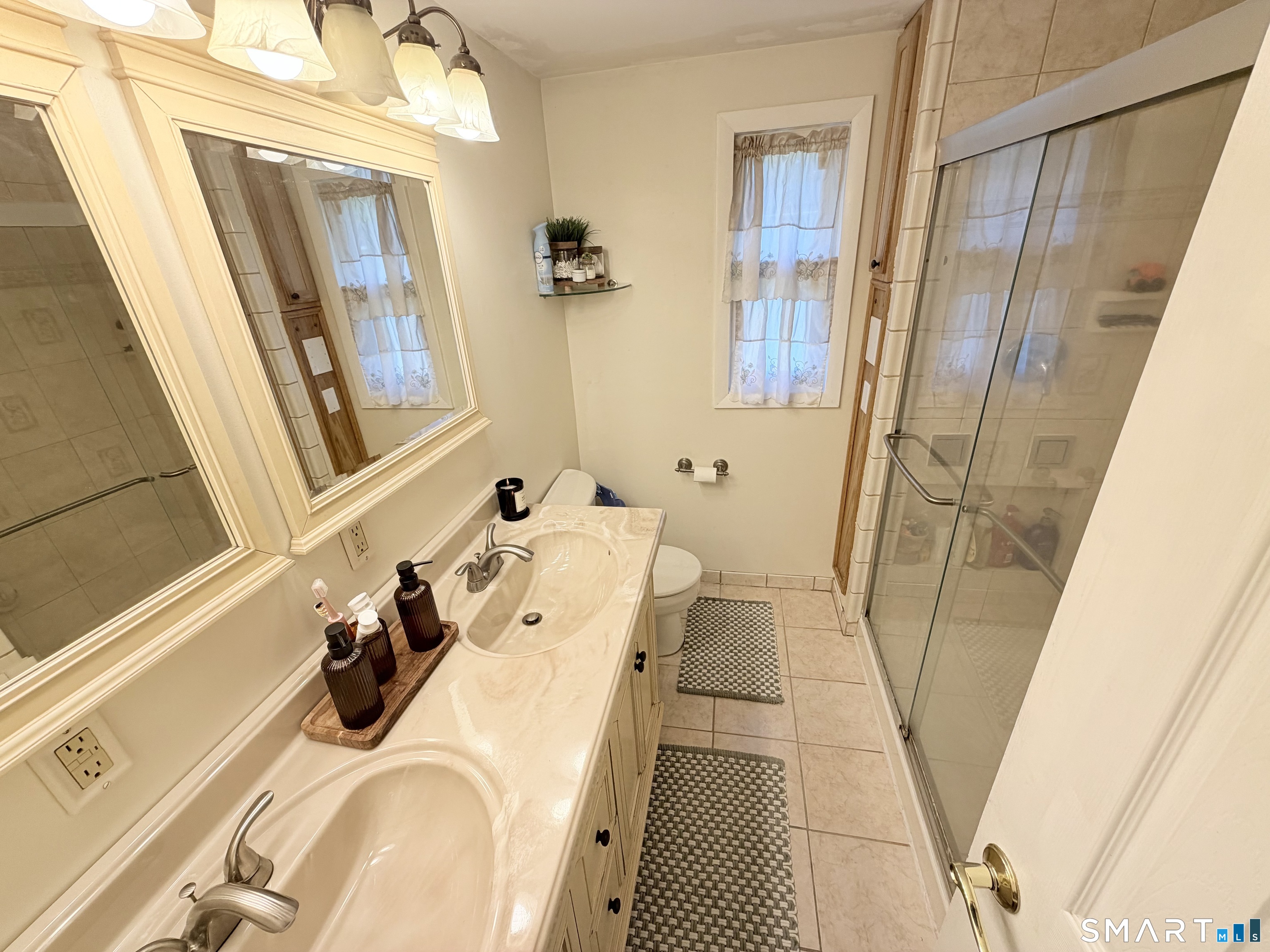 63 Peters Circle Property Photo 13