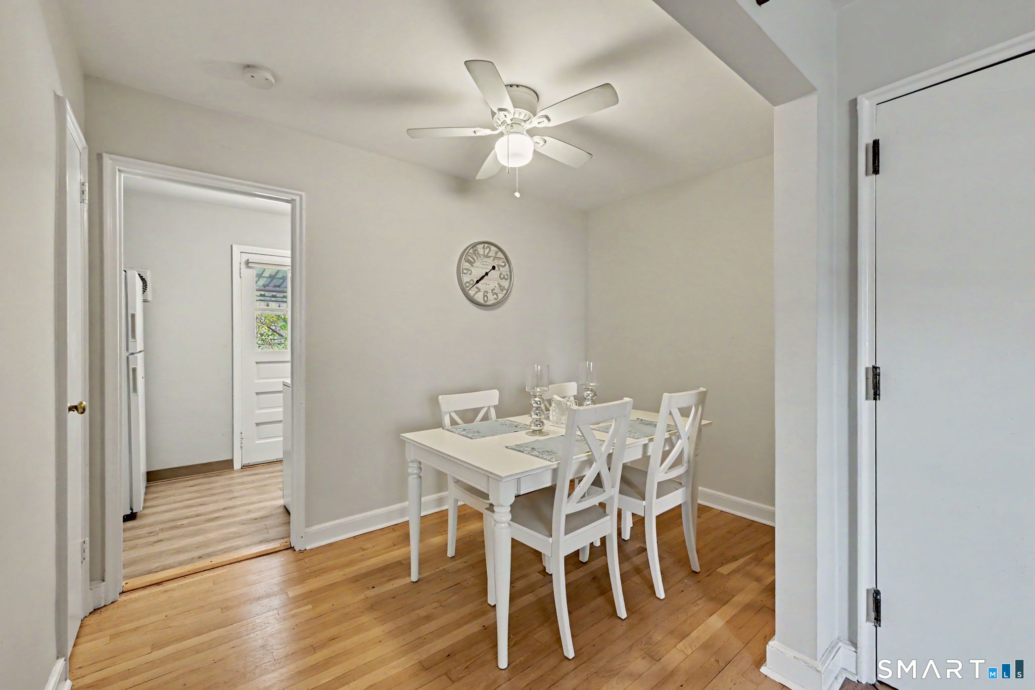 108 Strawberry Hill 3 Avenue Property Photo 8