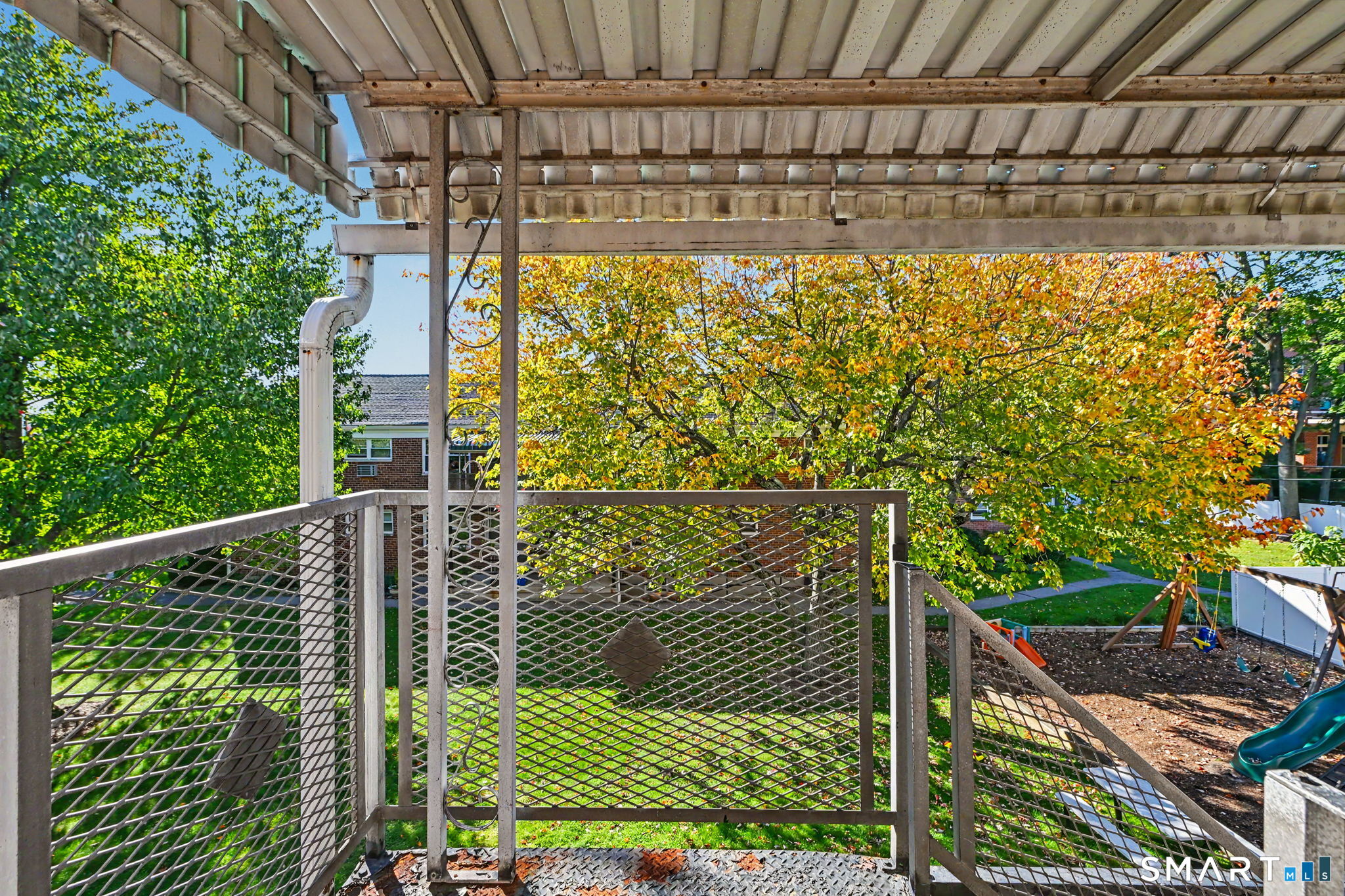 108 Strawberry Hill 3 Avenue Property Photo 15