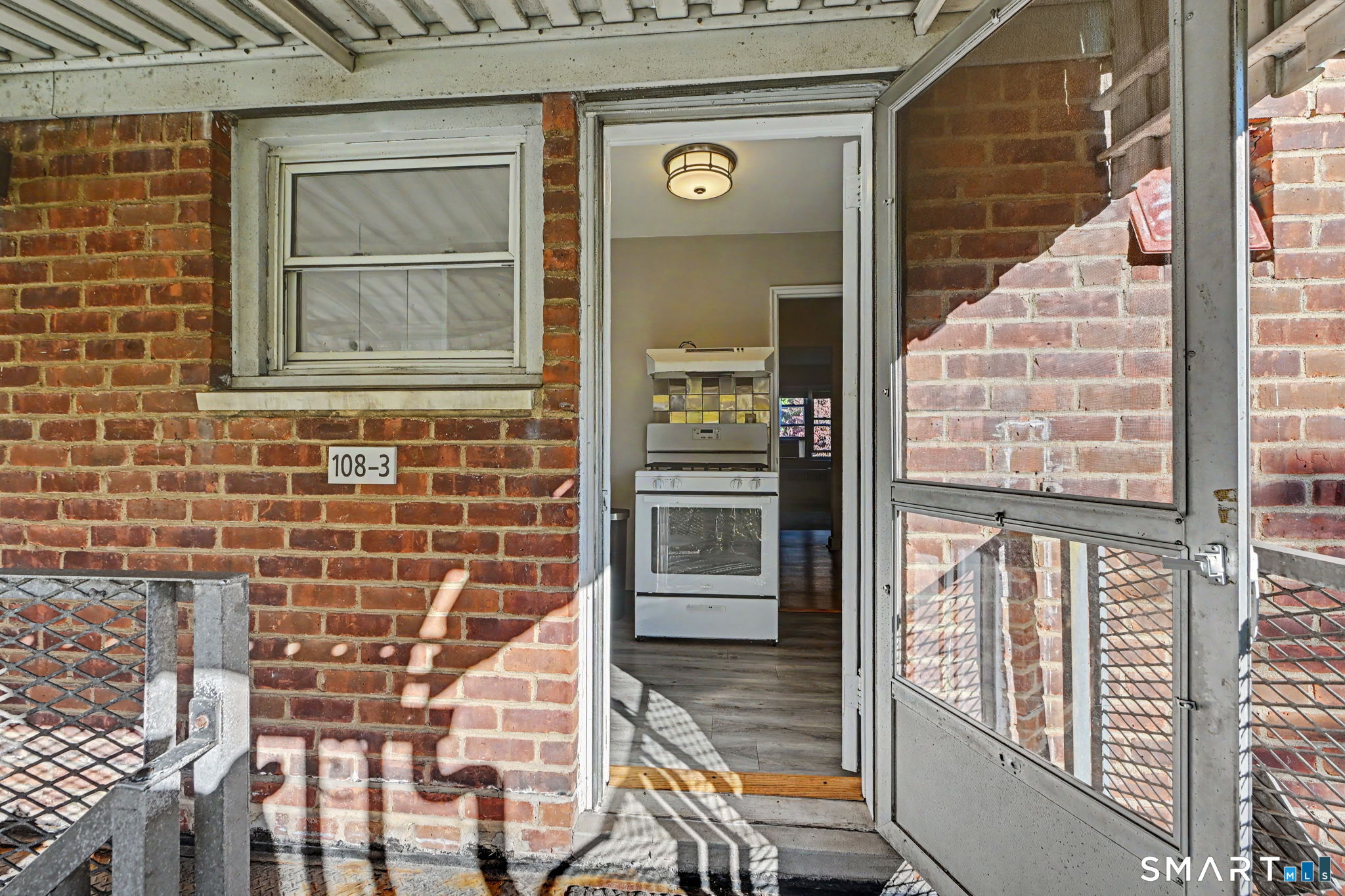 108 Strawberry Hill 3 Avenue Property Photo 16