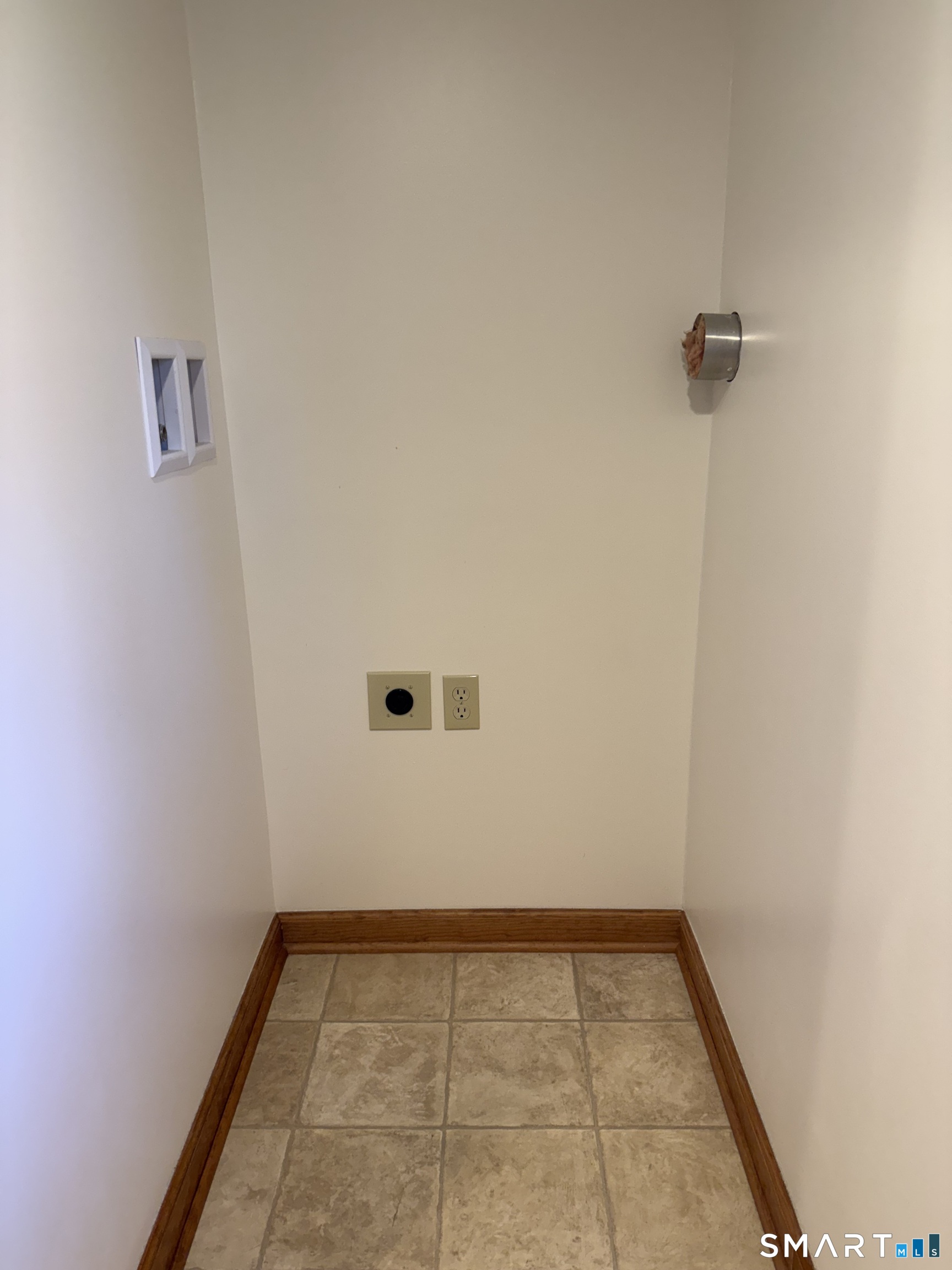 90 Campville Road Property Photo 10