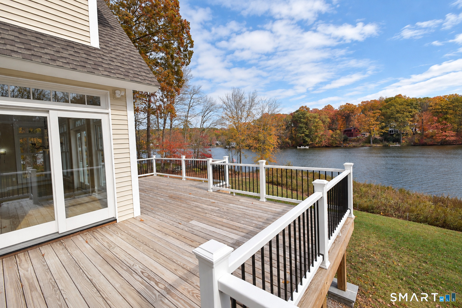 14 Ashford Lake Drive Property Photo 23