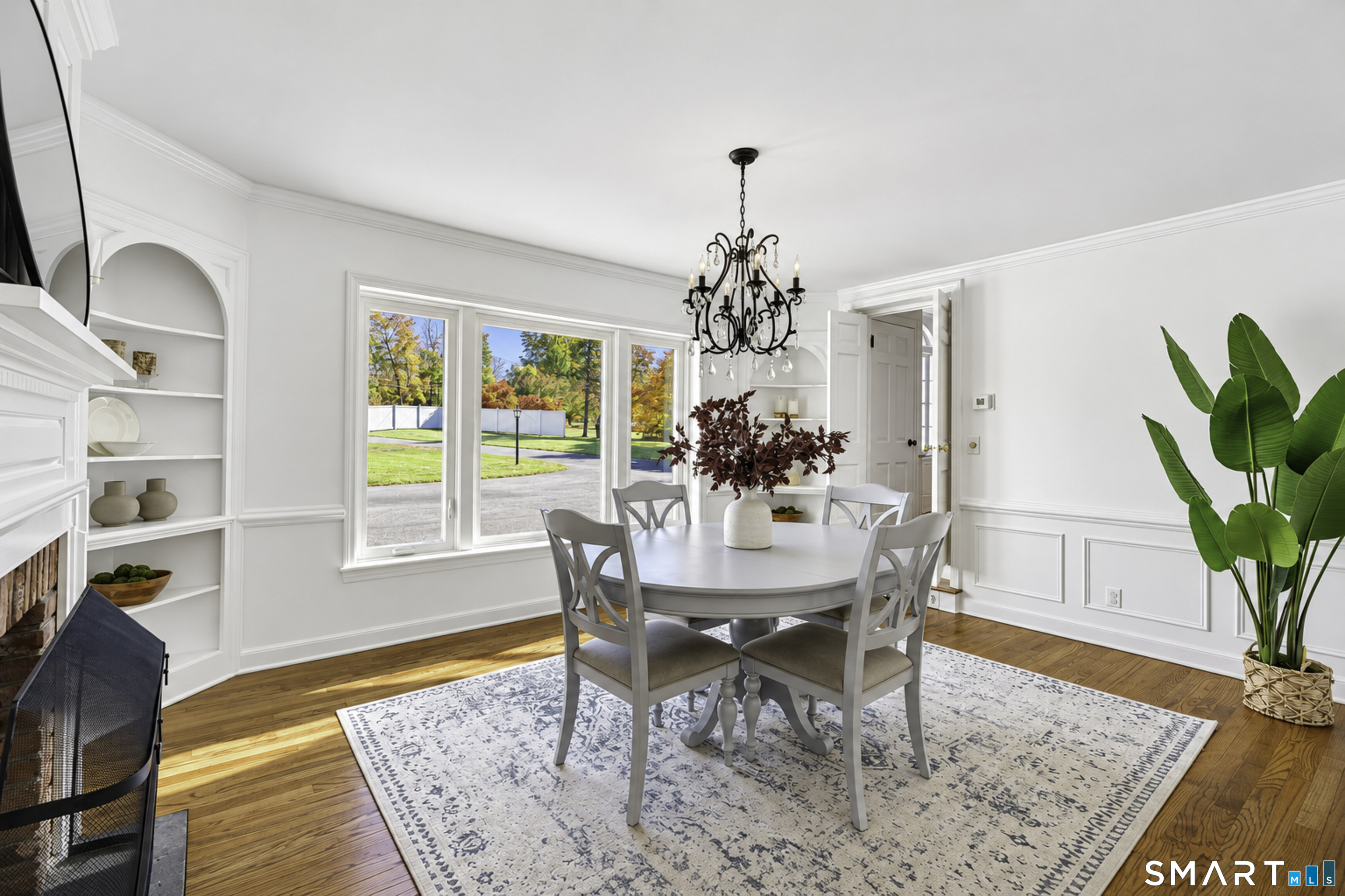 100 Whisconier Road Property Photo 9