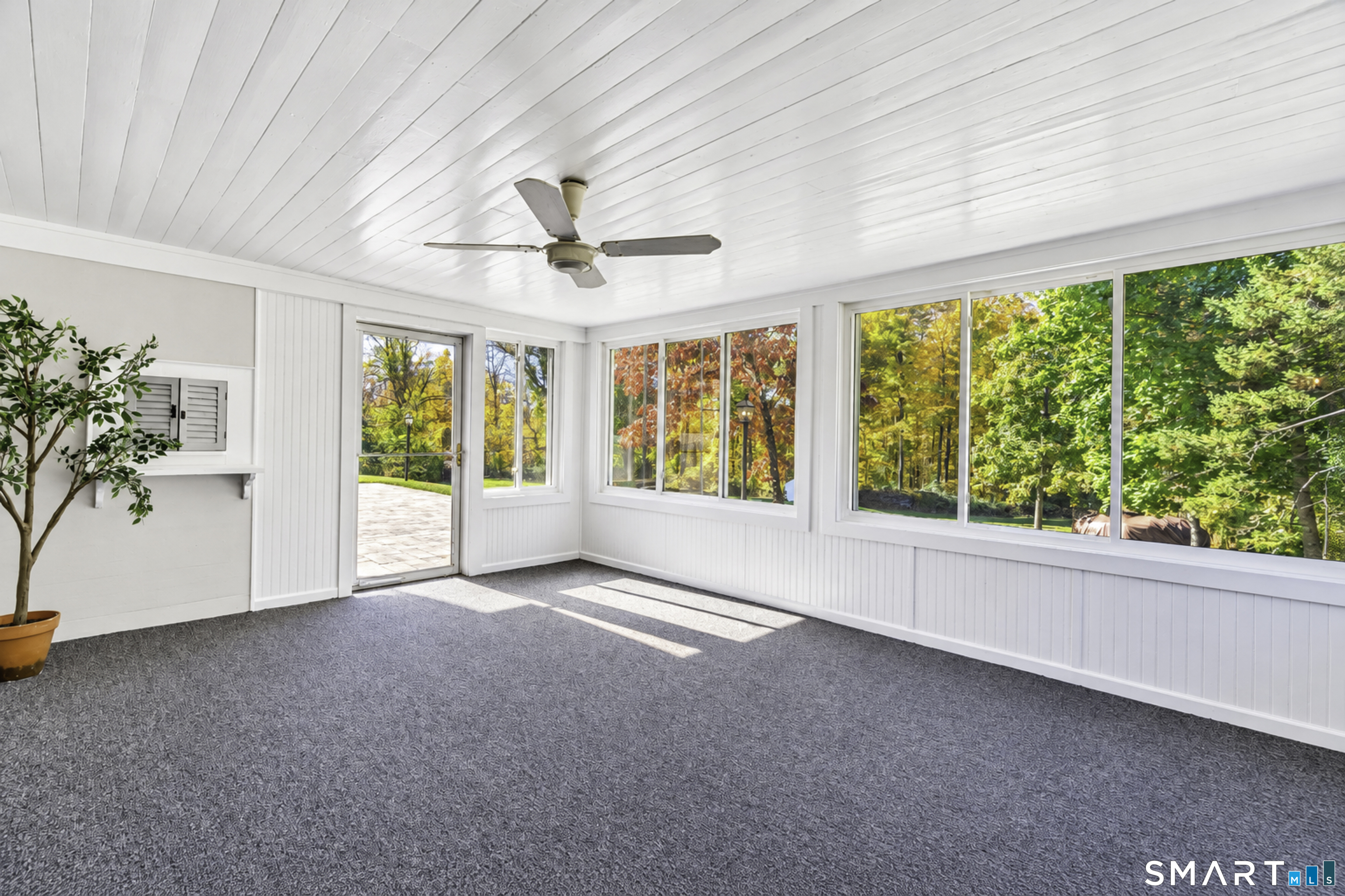 100 Whisconier Road Property Photo 31