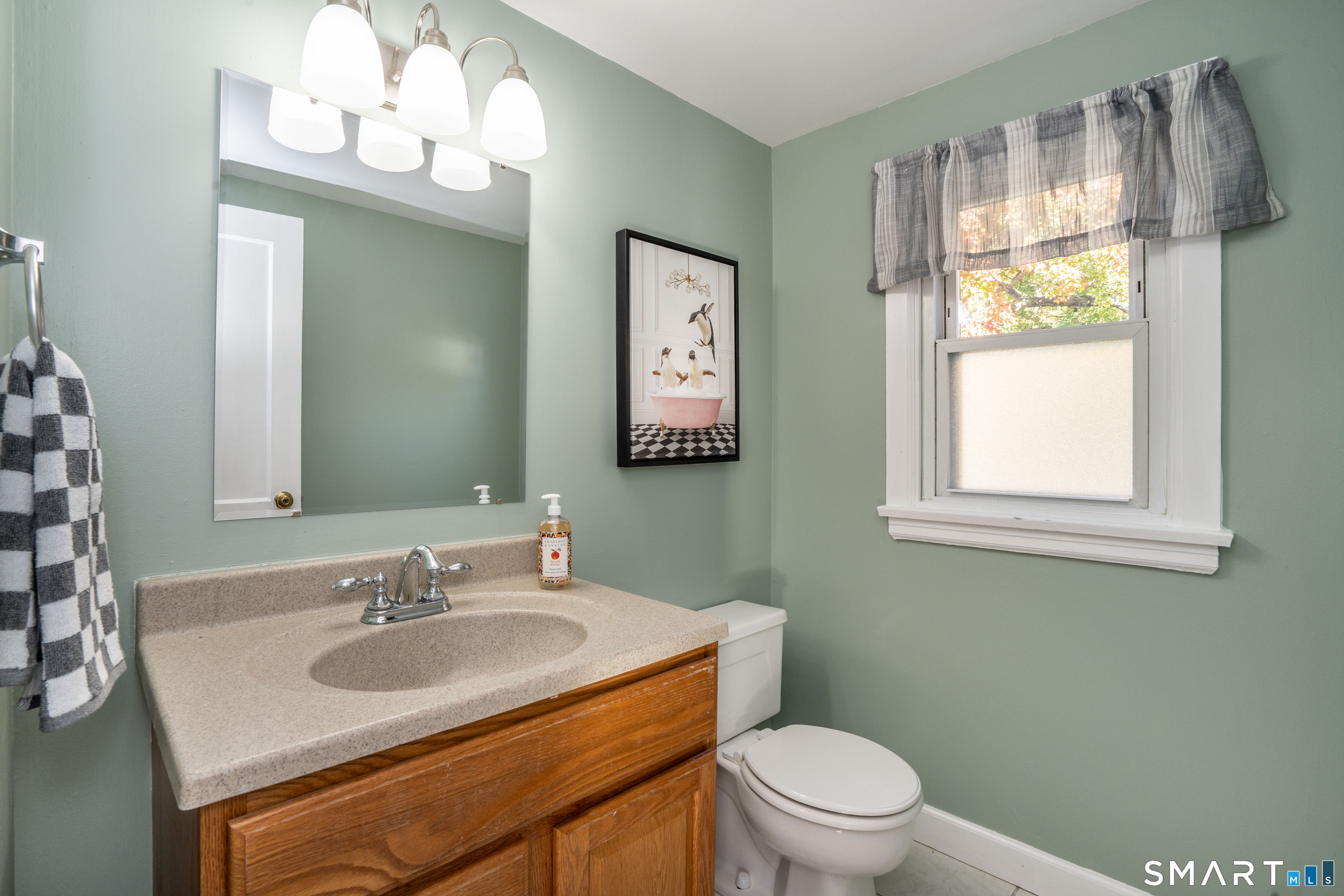 16 Kenlock Street Property Photo 19