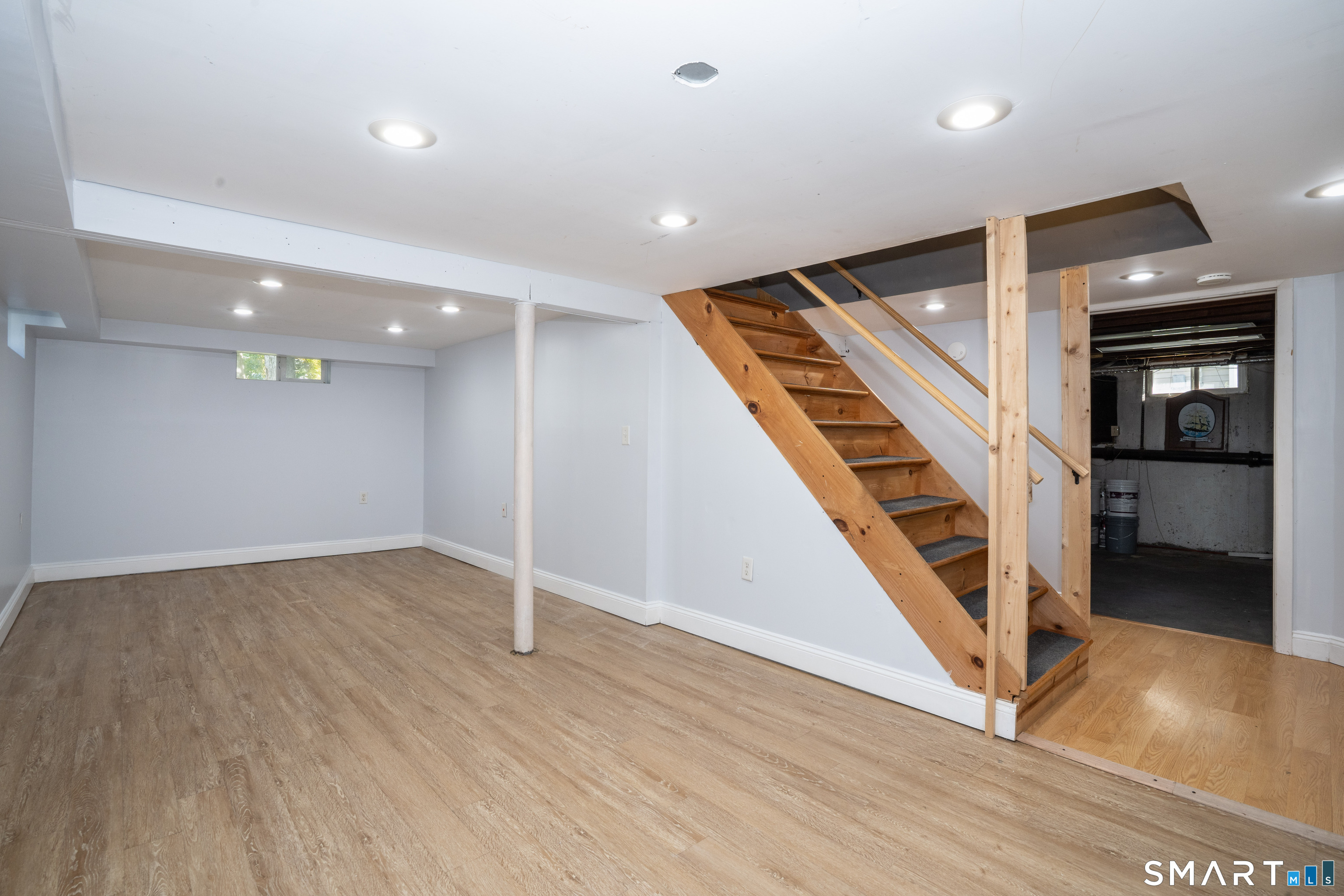 16 Kenlock Street Property Photo 30