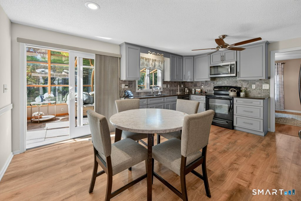 35 Brookside Place Property Photo 3