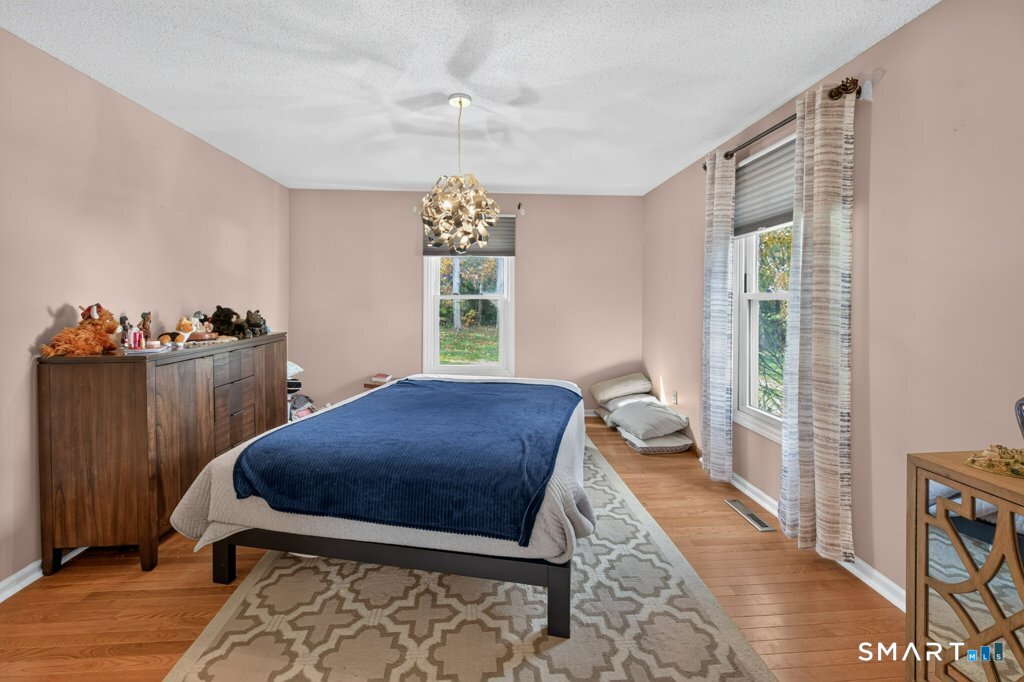 35 Brookside Place Property Photo 8