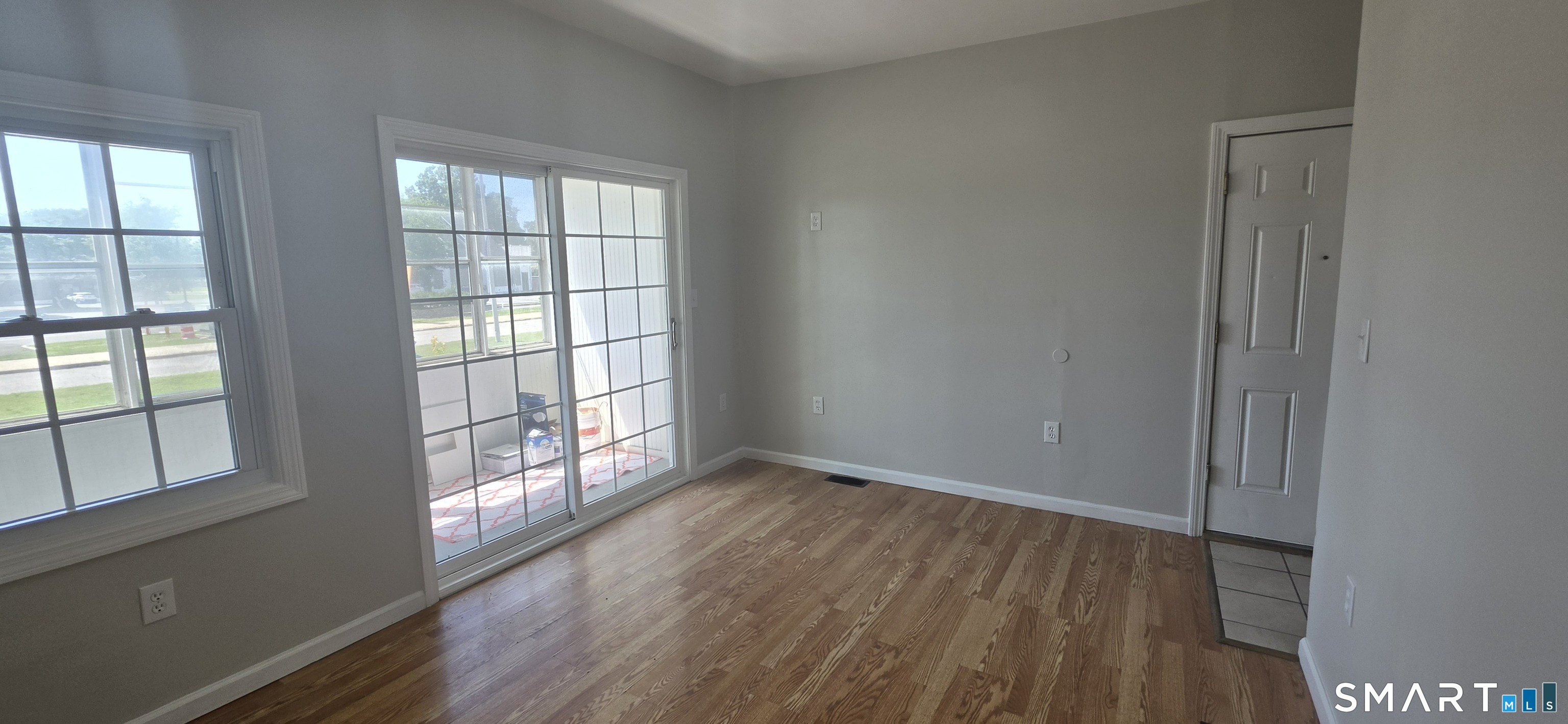 279 Captain Thomas 1st Fl Boulevard Property Photo 1