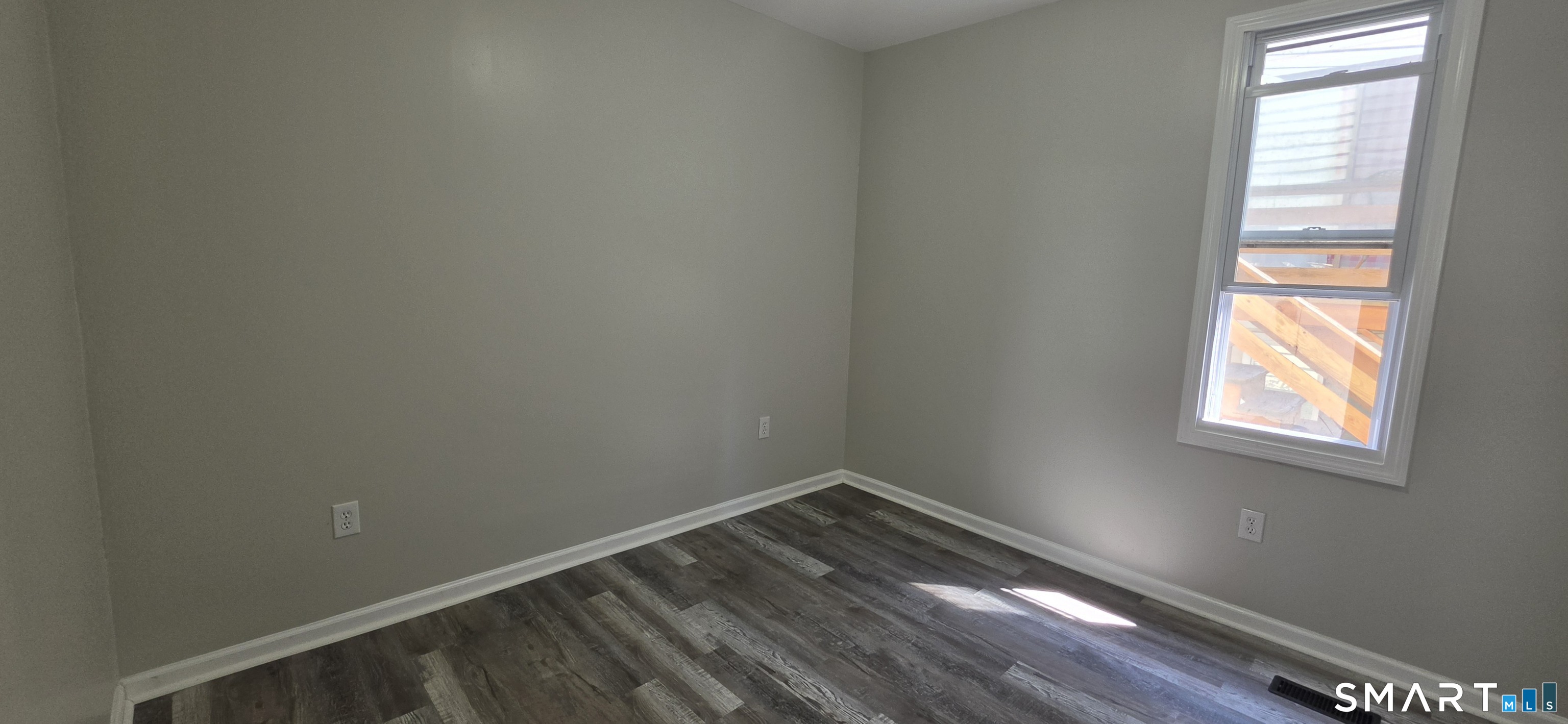 279 Captain Thomas 1st Fl Boulevard Property Photo 15