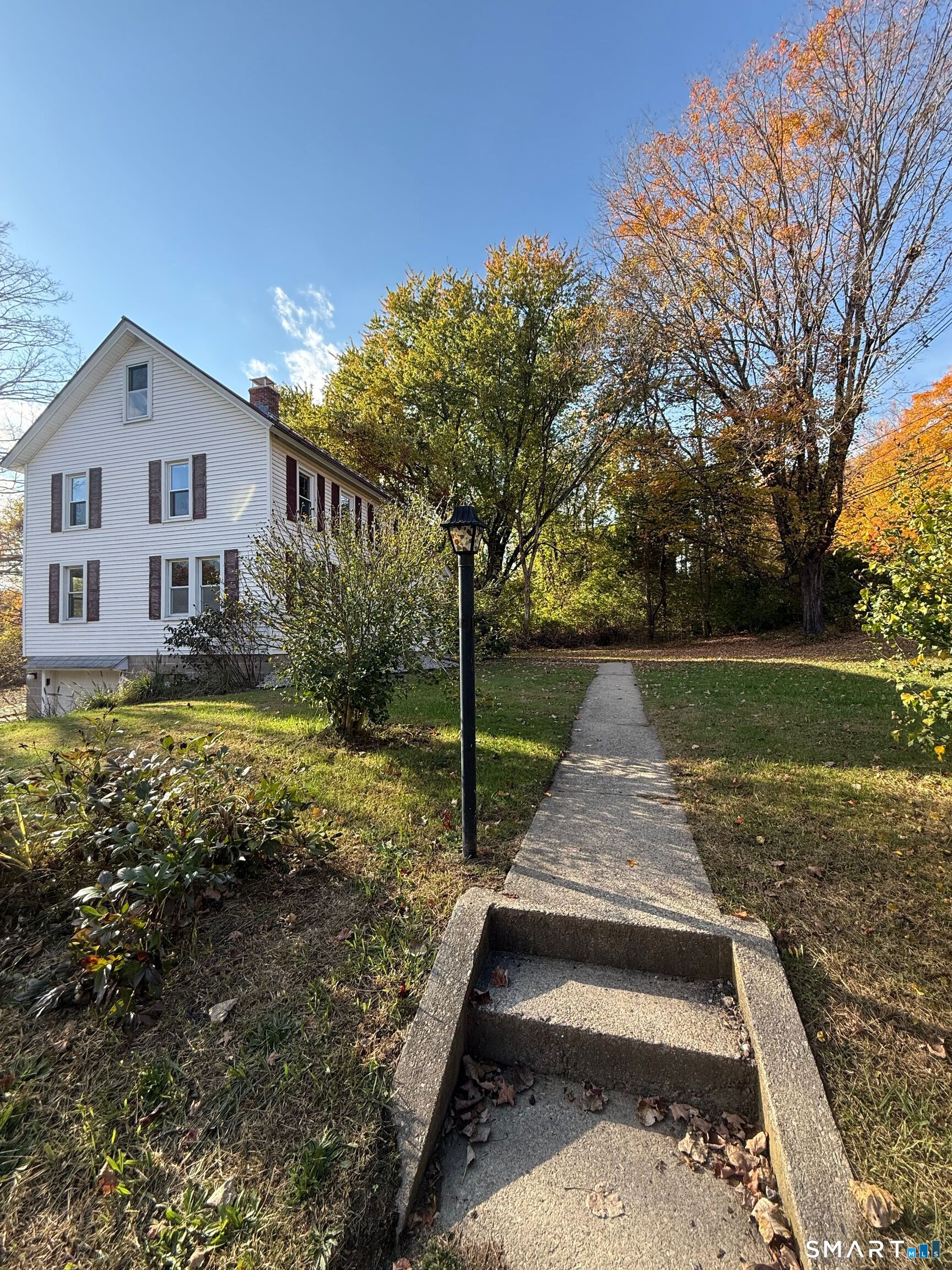 711 Old Hartford Road Property Photo 18