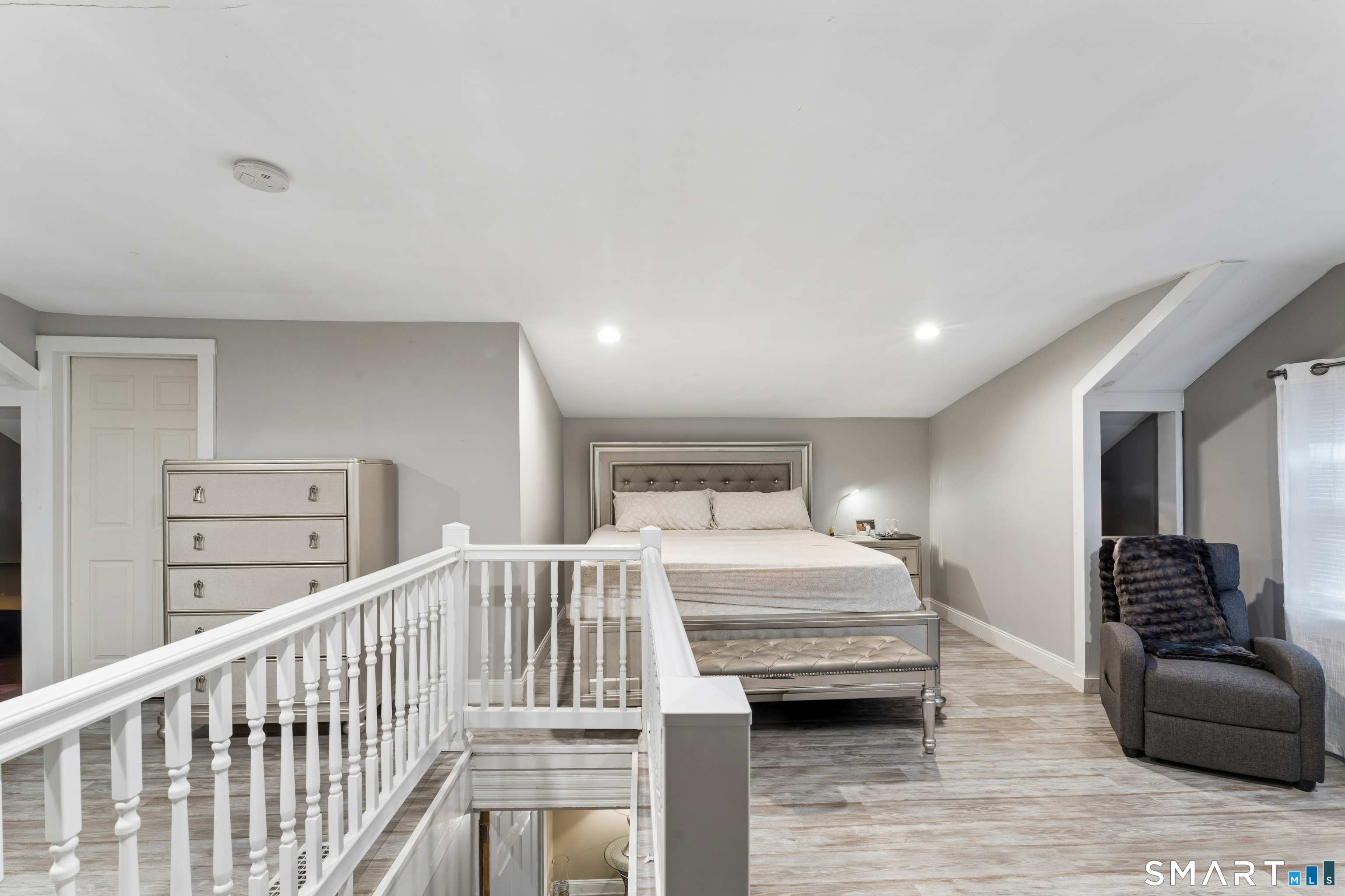 24 High Street Property Photo 16