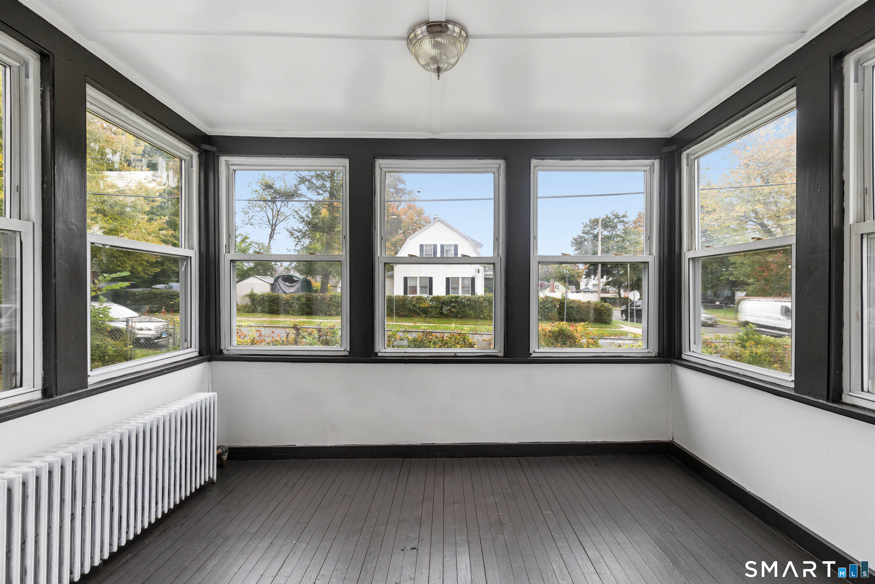 850 Tower Avenue Property Photo 8