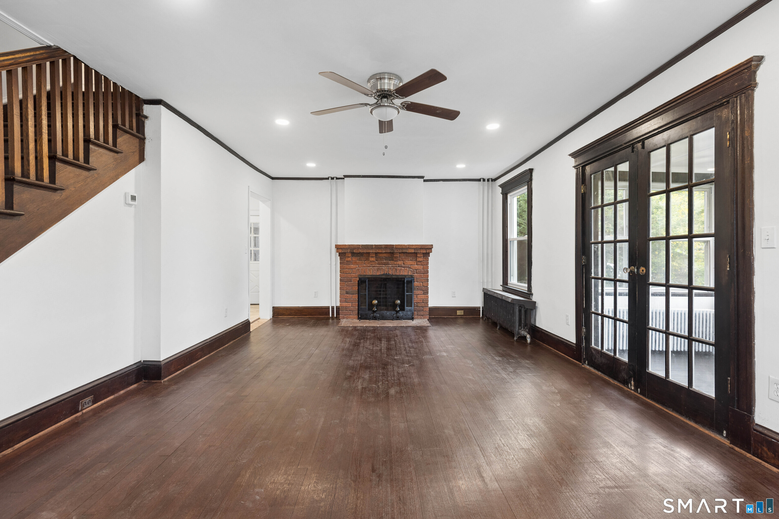 850 Tower Avenue Property Photo 10