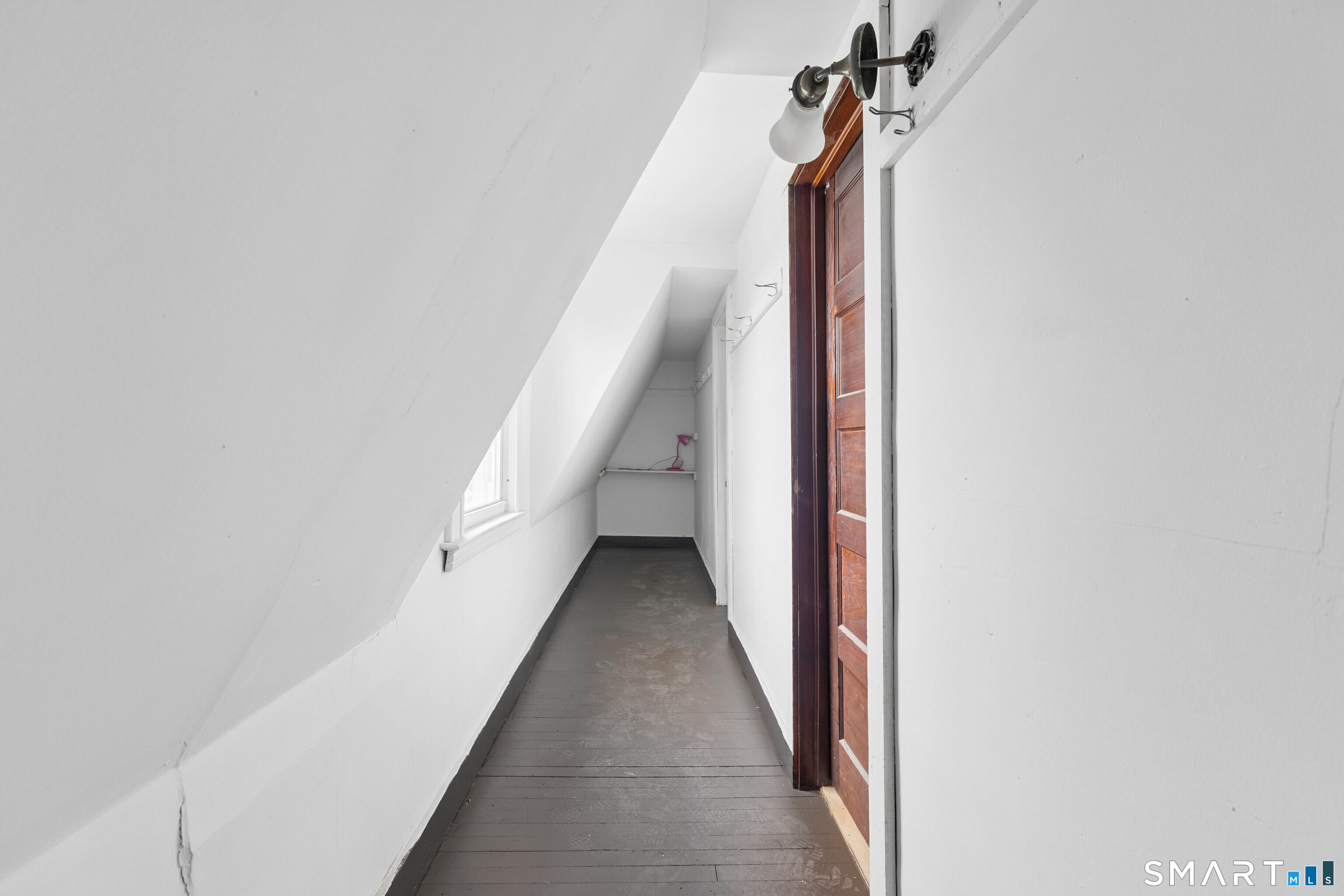 850 Tower Avenue Property Photo 16
