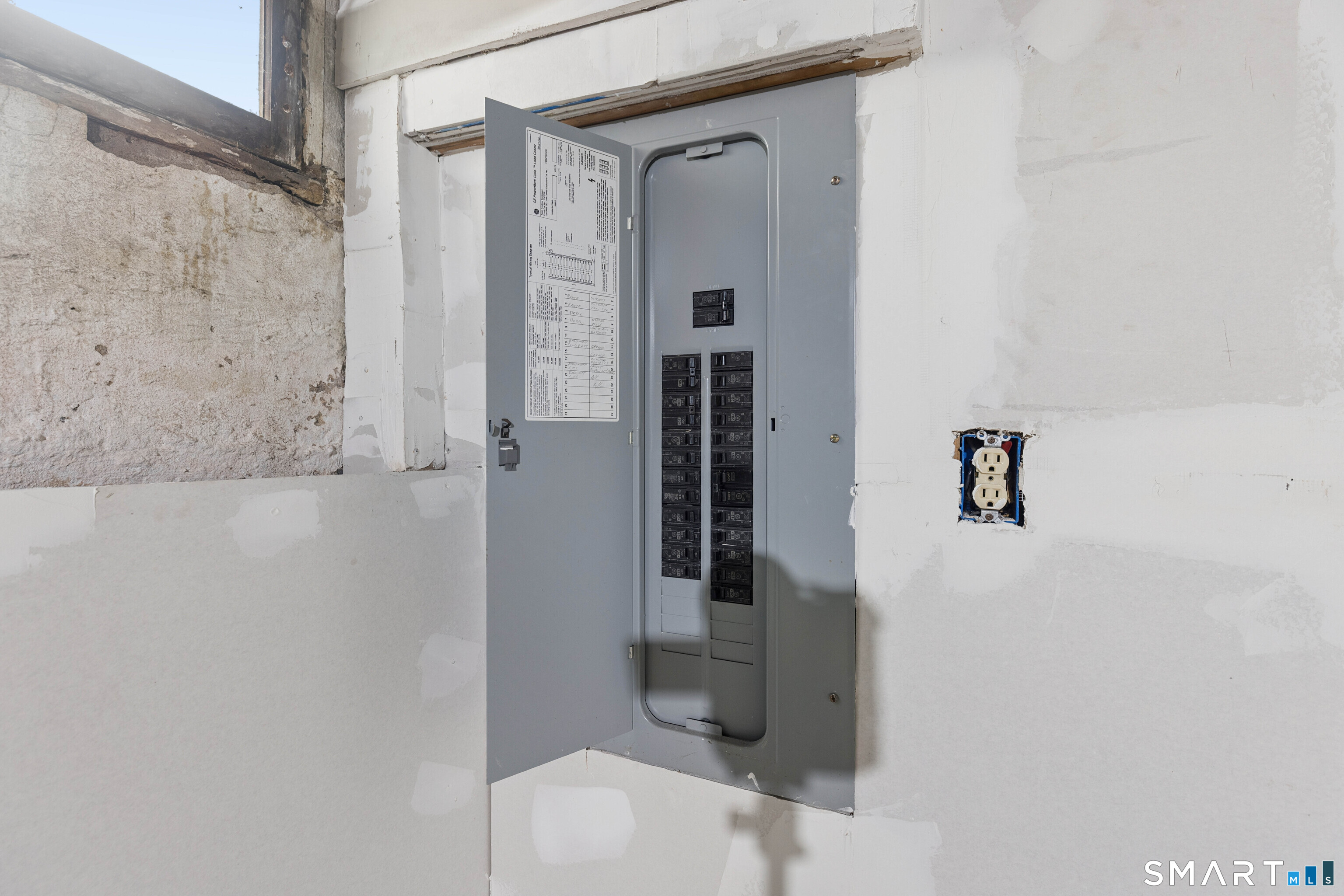 850 Tower Avenue Property Photo 19