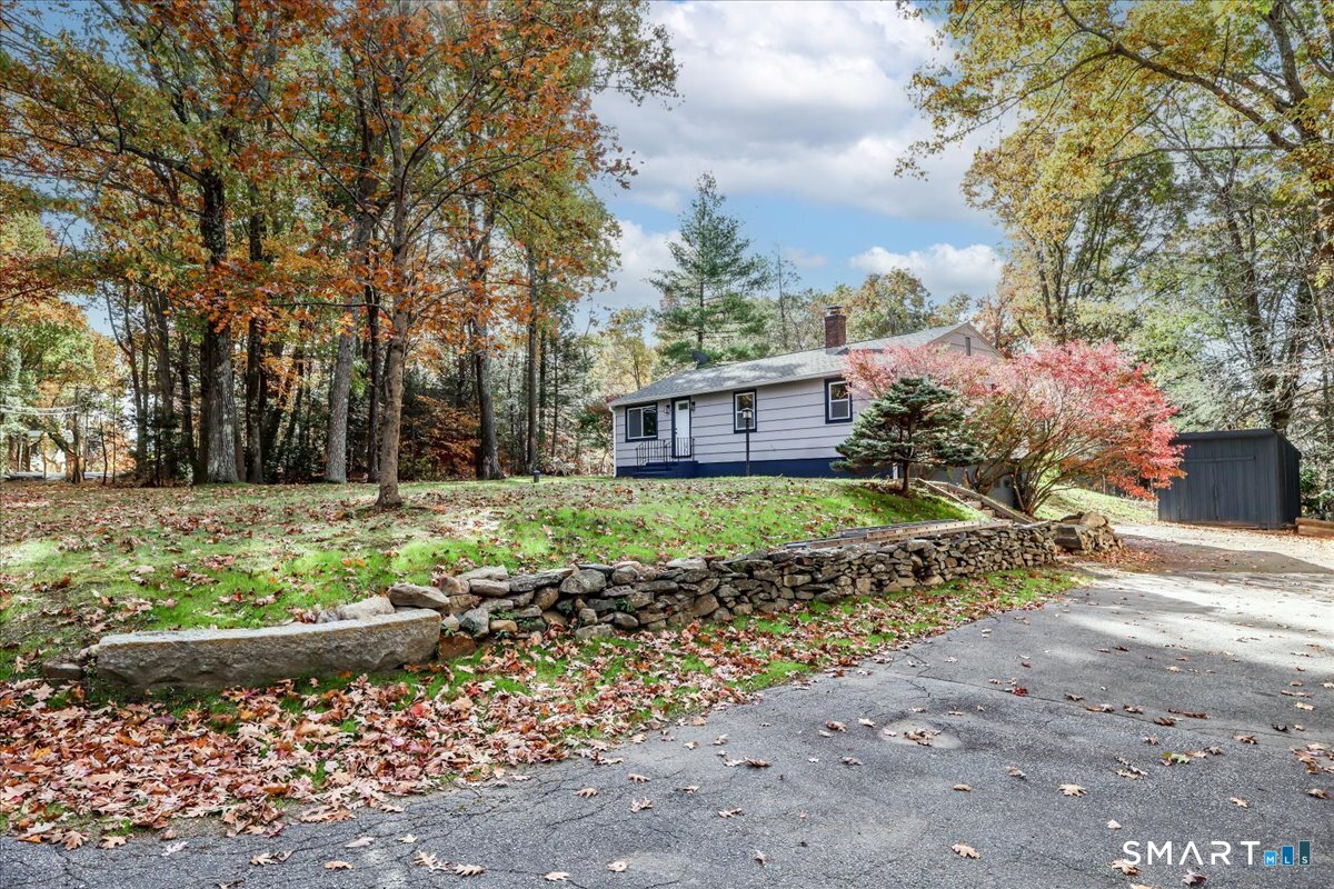 110 Woodland Drive Property Photo 4