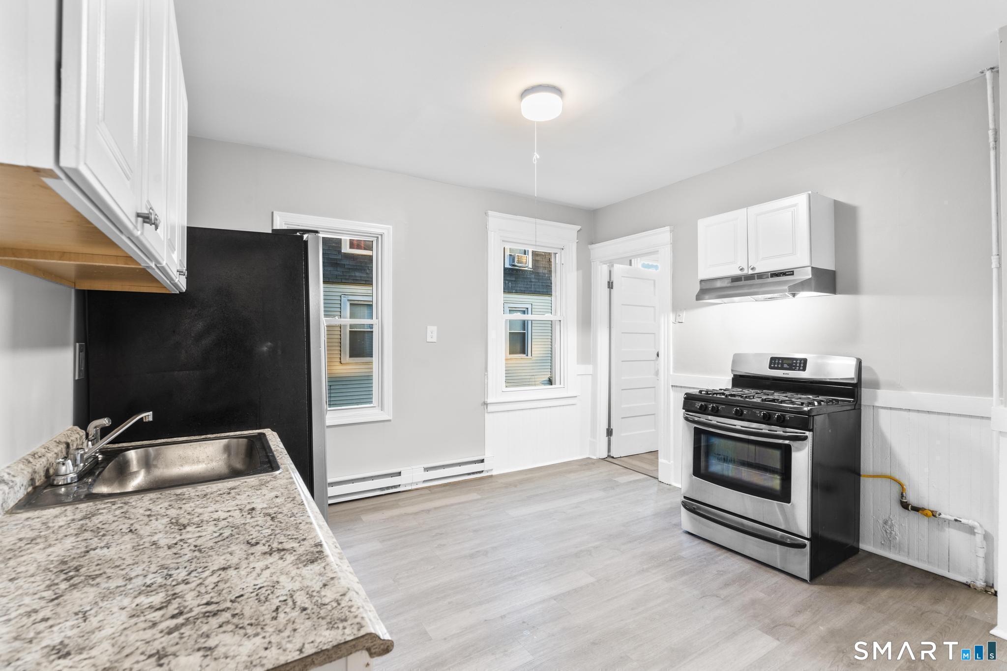37 Southview Street Property Photo 4