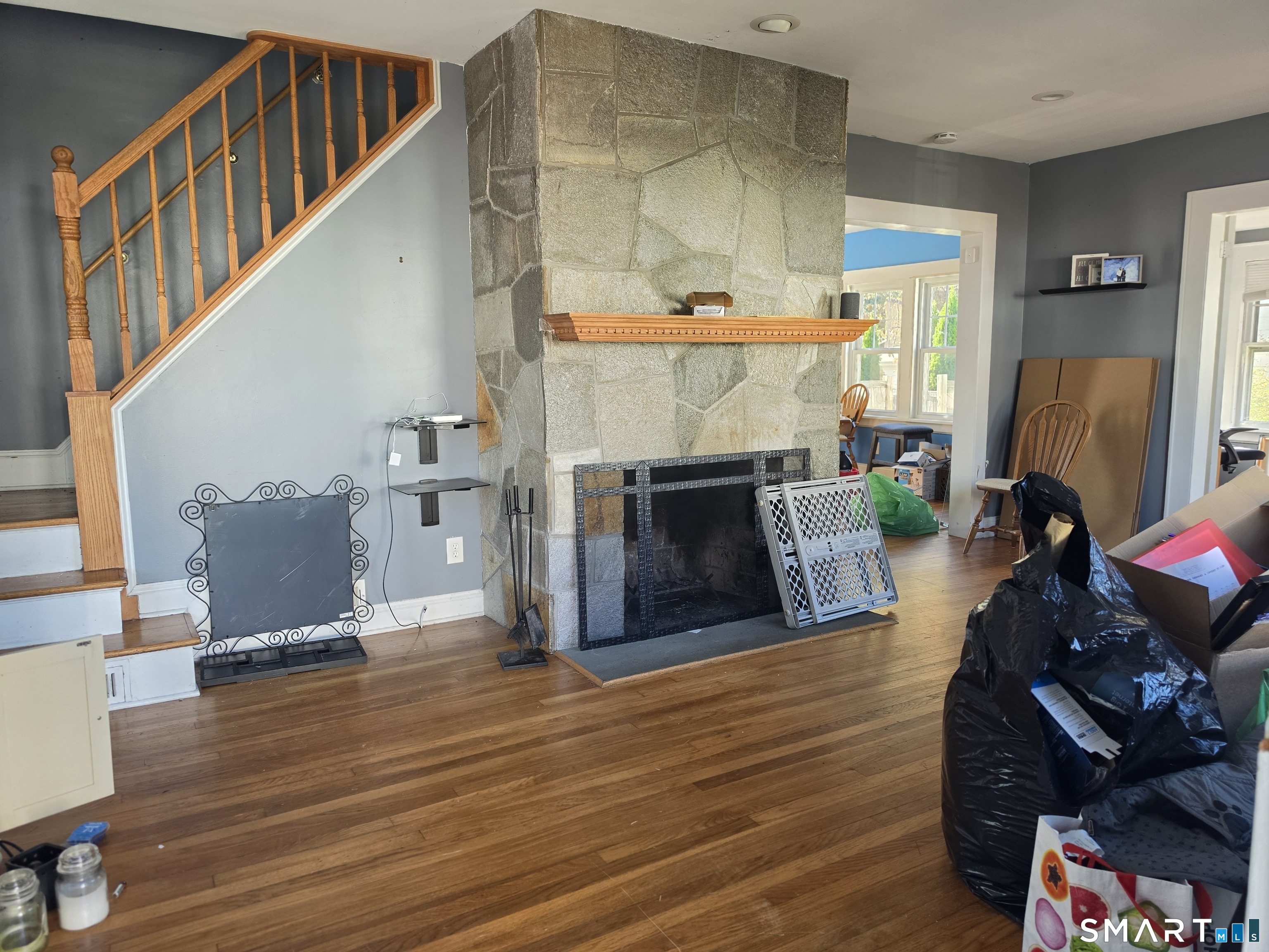 437 Woodstock Avenue Property Photo 4