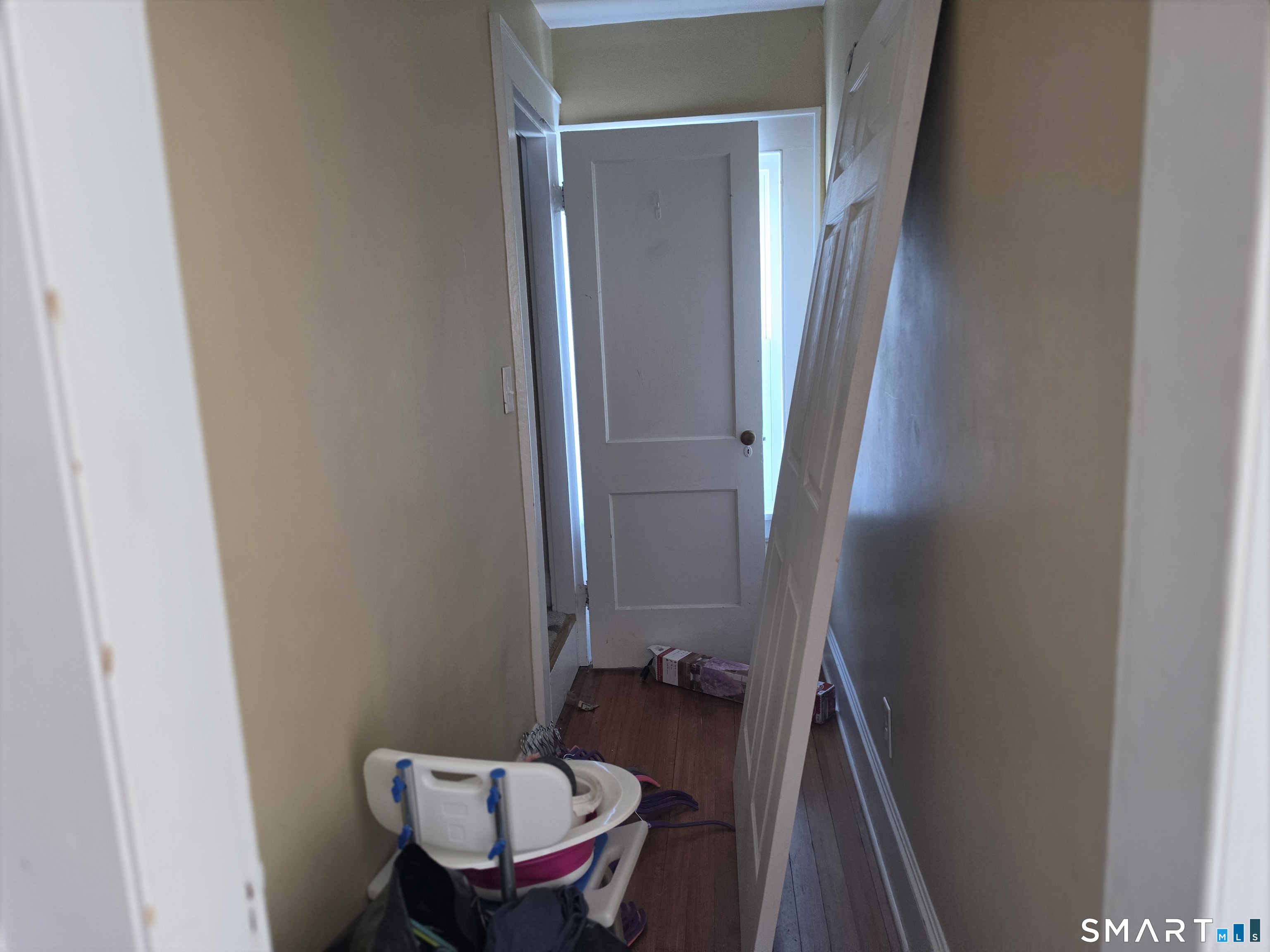 437 Woodstock Avenue Property Photo 16