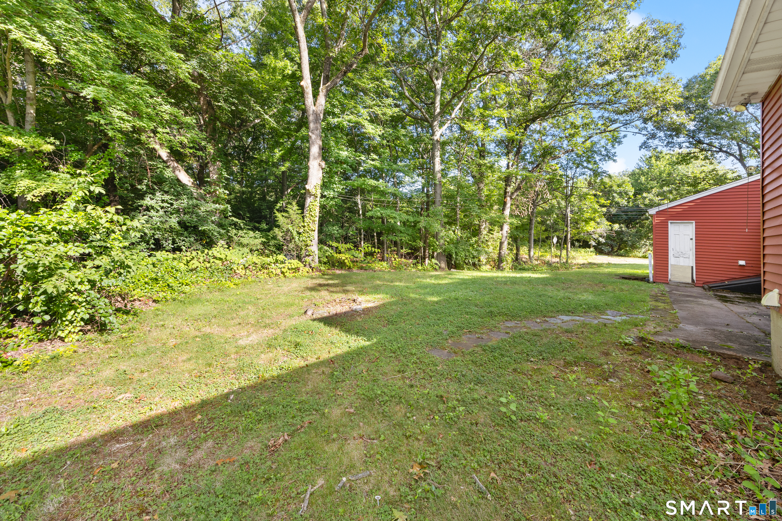 251 East Johnson Avenue Property Photo 3