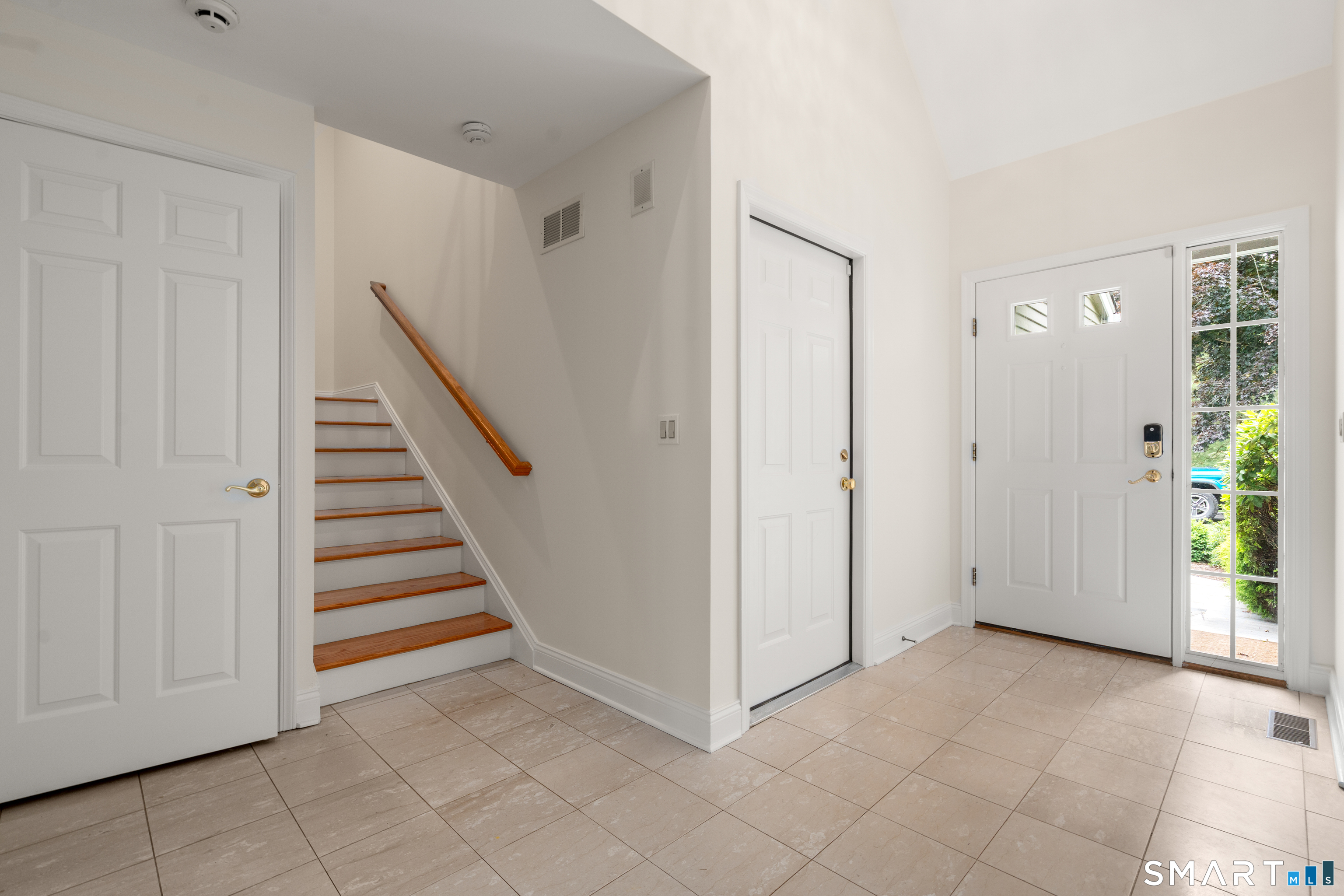 20 Carrie 20 Circle Property Photo 4