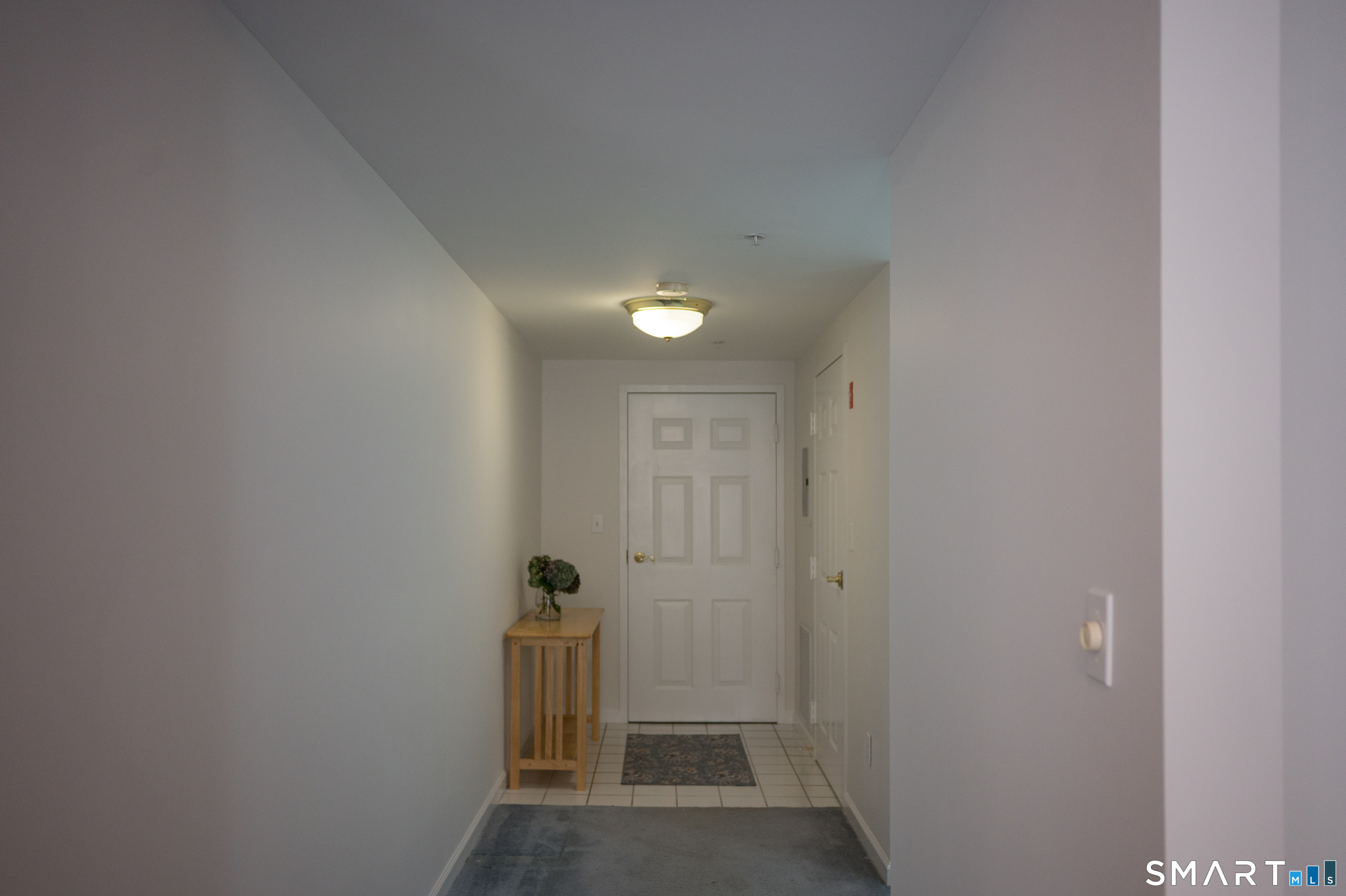 75 Washington 8-401 Avenue Property Photo 3