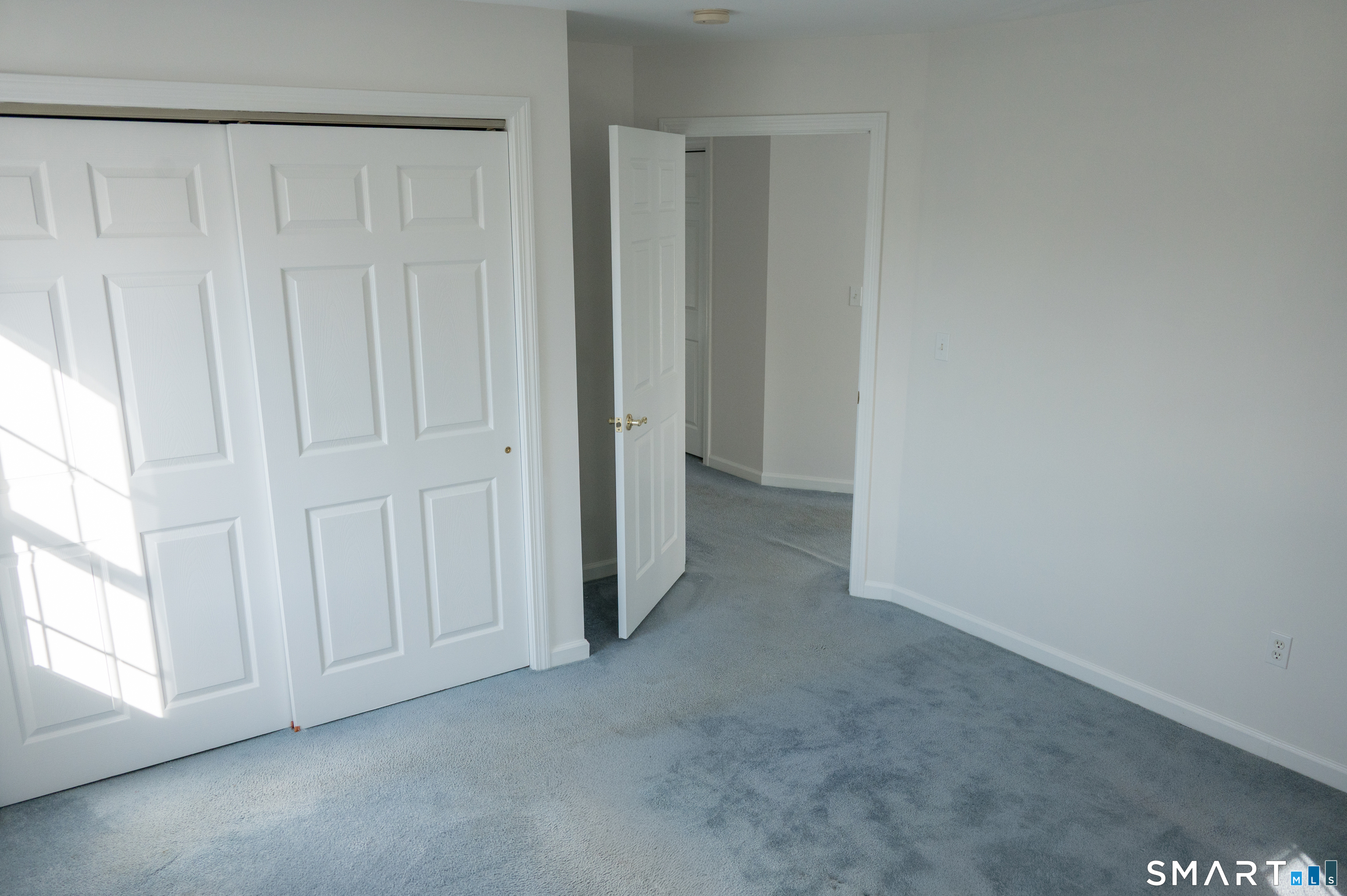 75 Washington 8-401 Avenue Property Photo 24