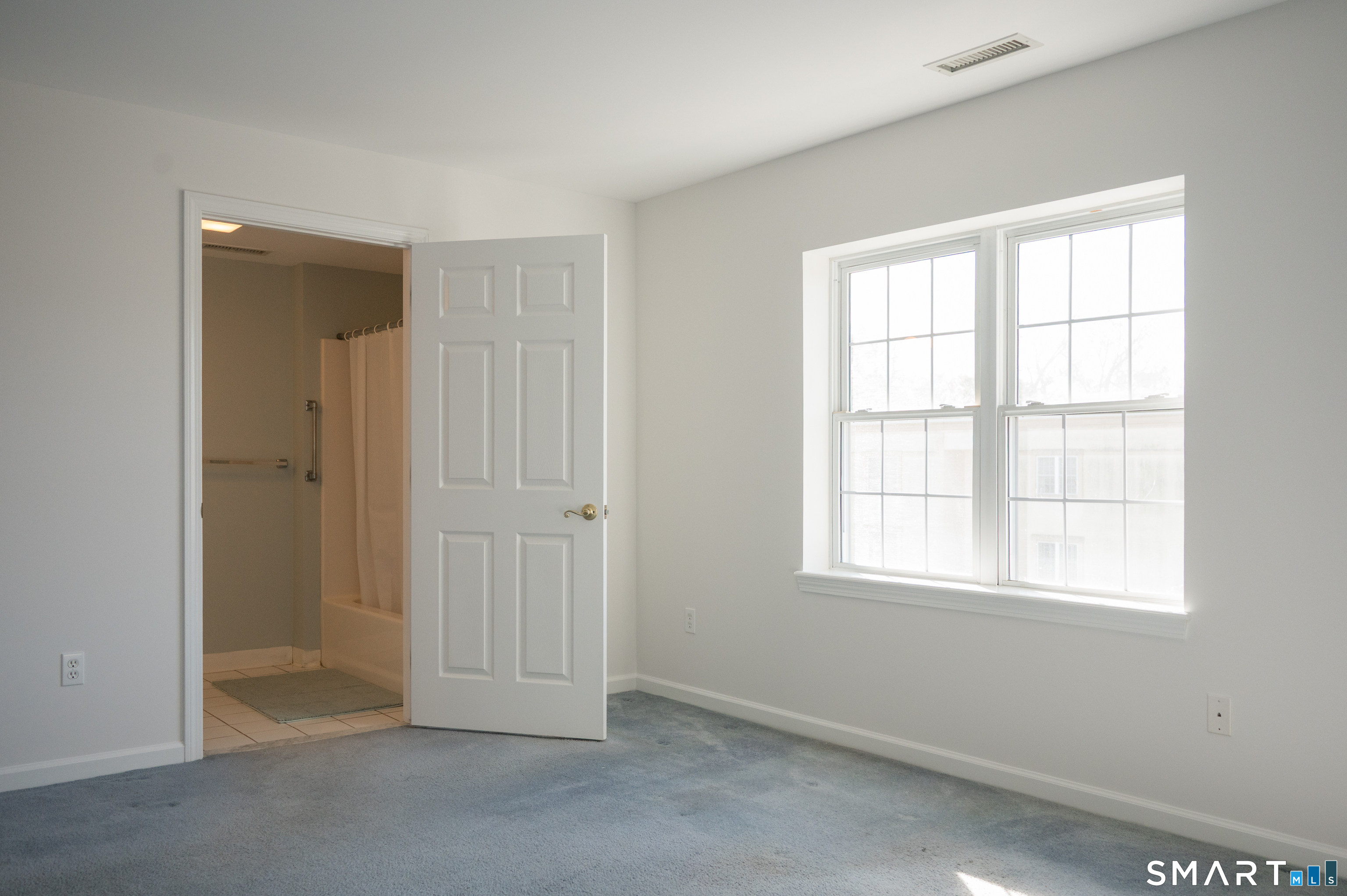 75 Washington 8-401 Avenue Property Photo 30