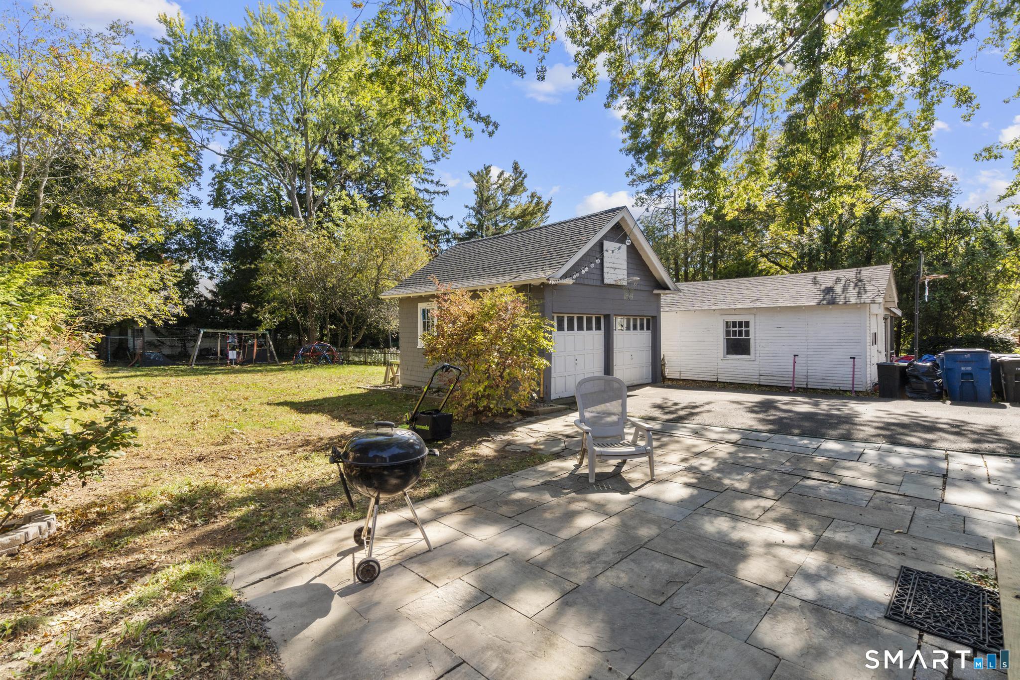 147 Alden Avenue Property Photo 6