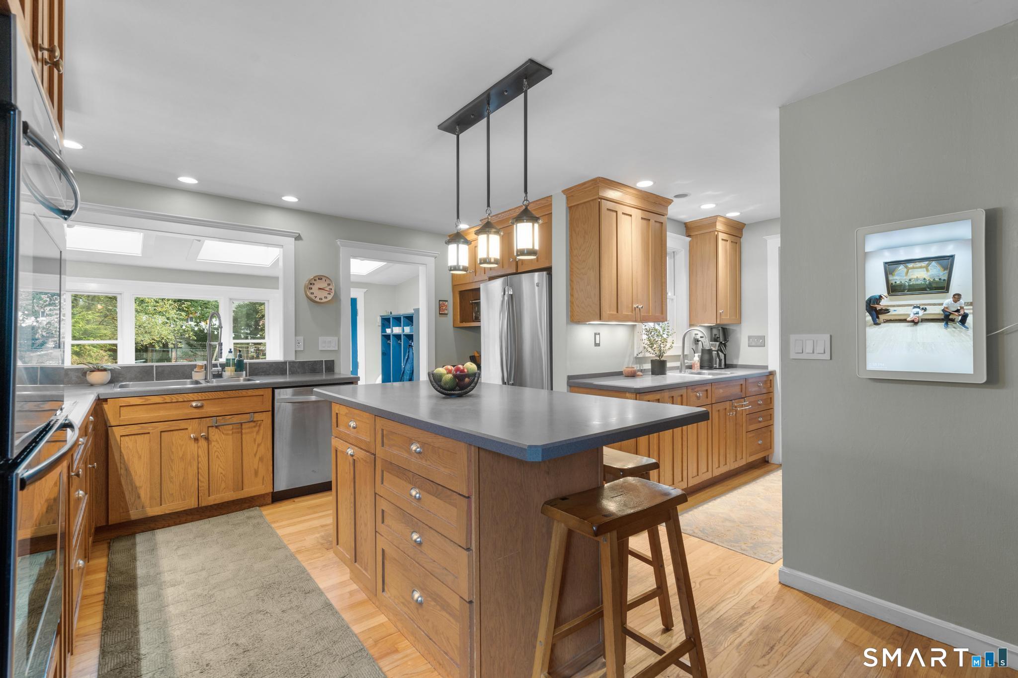 147 Alden Avenue Property Photo 15