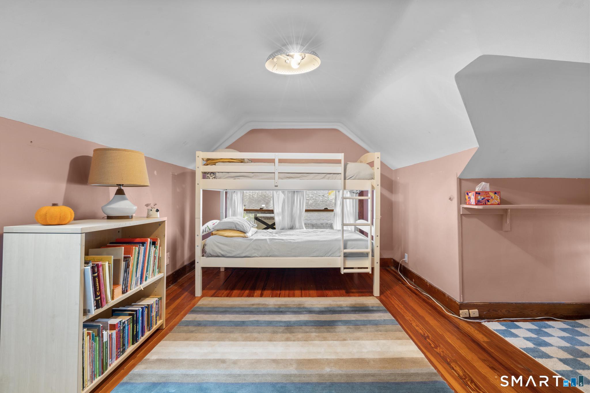 147 Alden Avenue Property Photo 28
